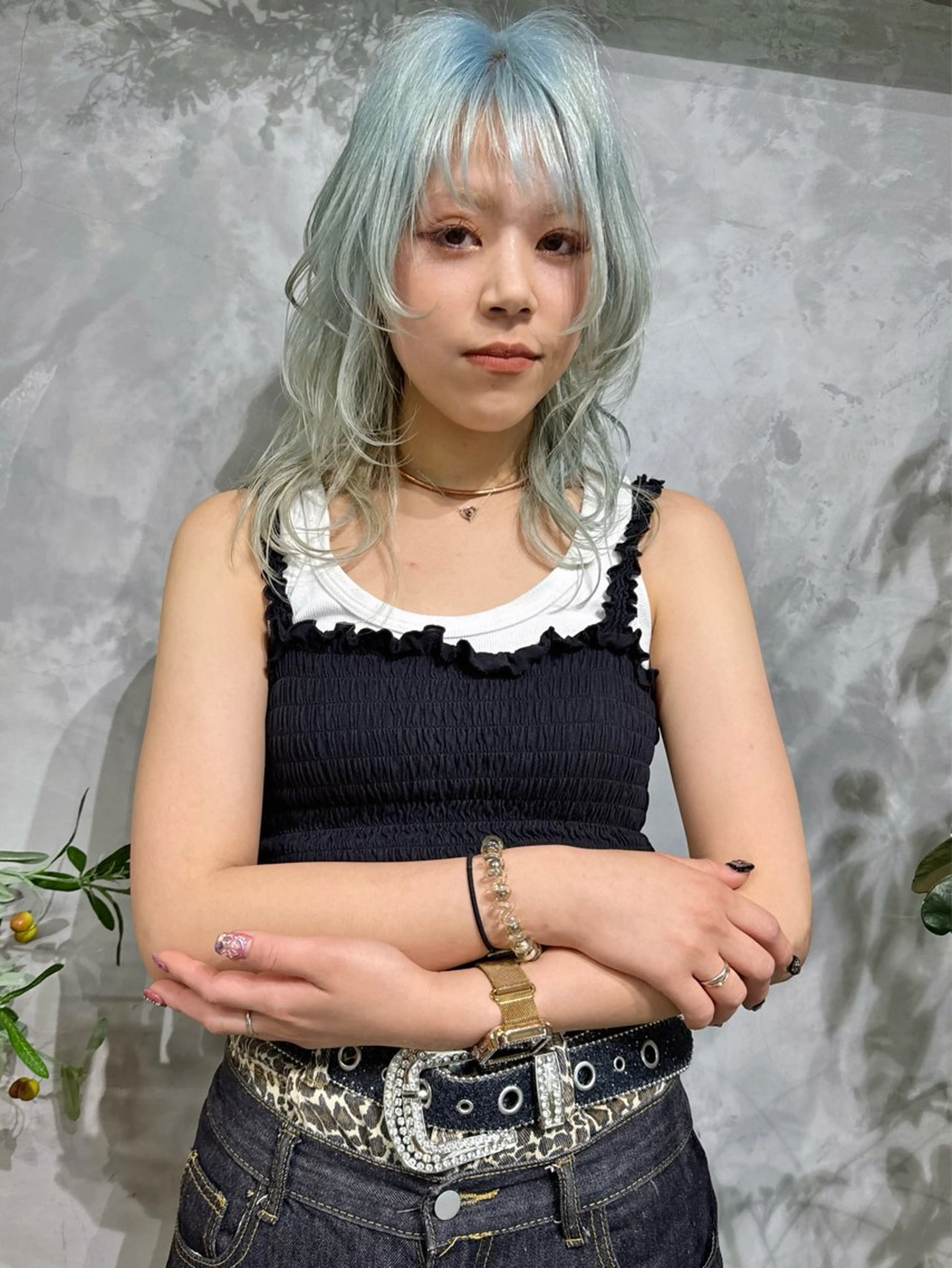 ロング カラー 横浜ブリーチムラ直し ハイトーン/ブリーチのヘアスタイル