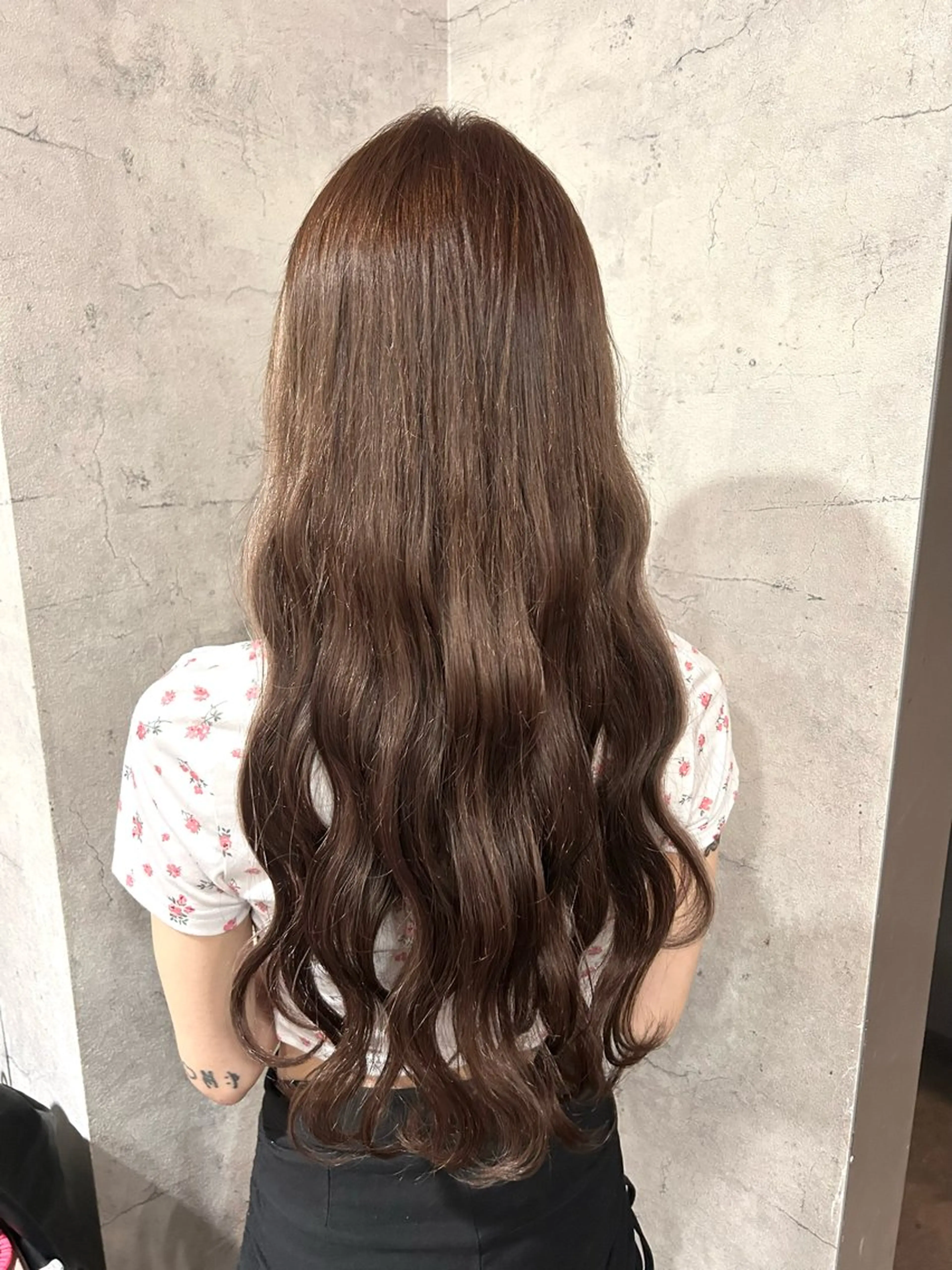 ロング カラー ブリーチ ブラウンカラー チョコレートブラウン 透明感カラー カット ヘアカラー トリートメント パーソナルカラー 診断🍀マリンのヘアスタイル