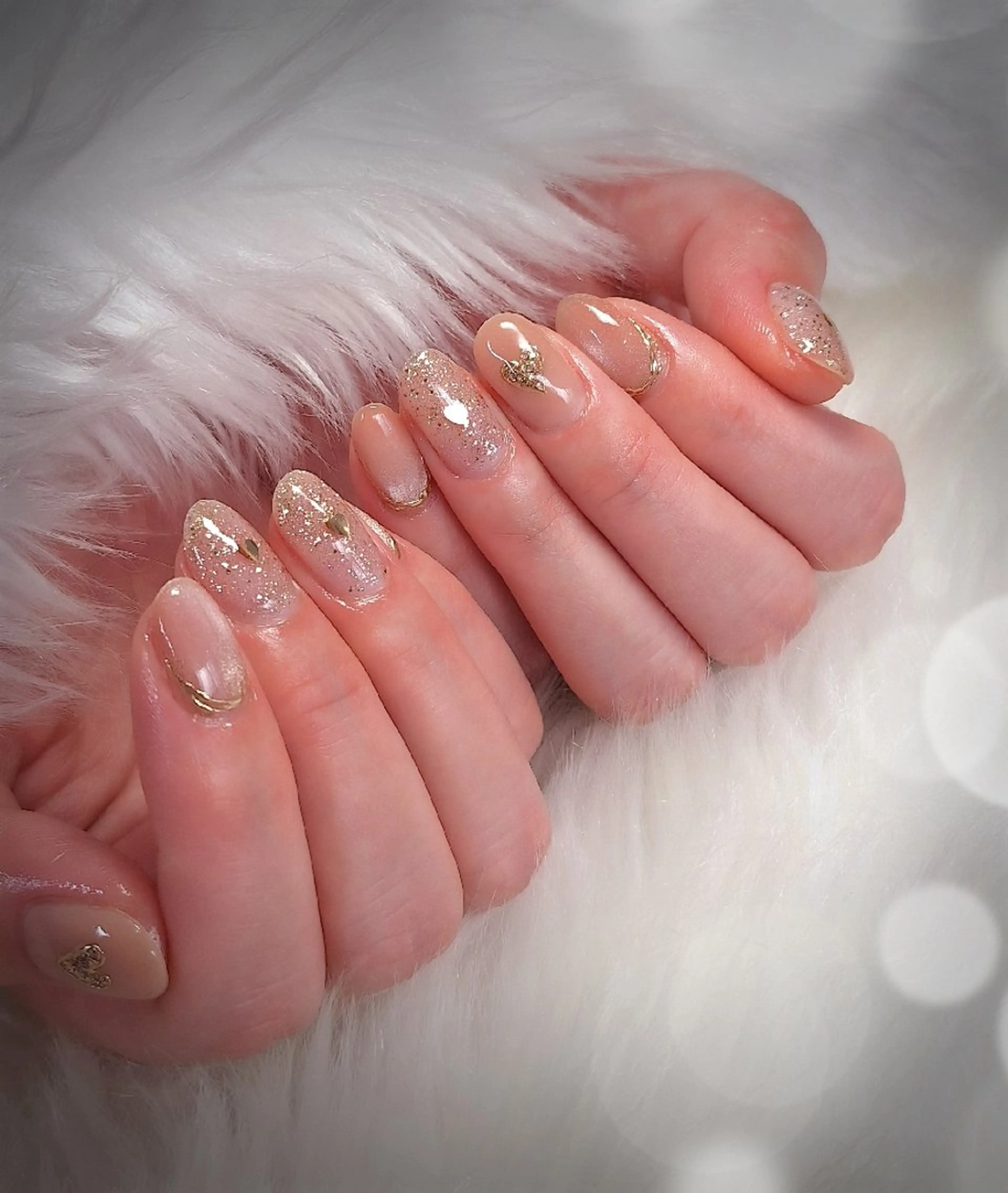 ネイル ハート ニュアンスネイル Angie Nail (アンジーネイル)所属・Angie Nail (ｱﾝｼﾞｰﾈｲﾙ)のネイルデザイン