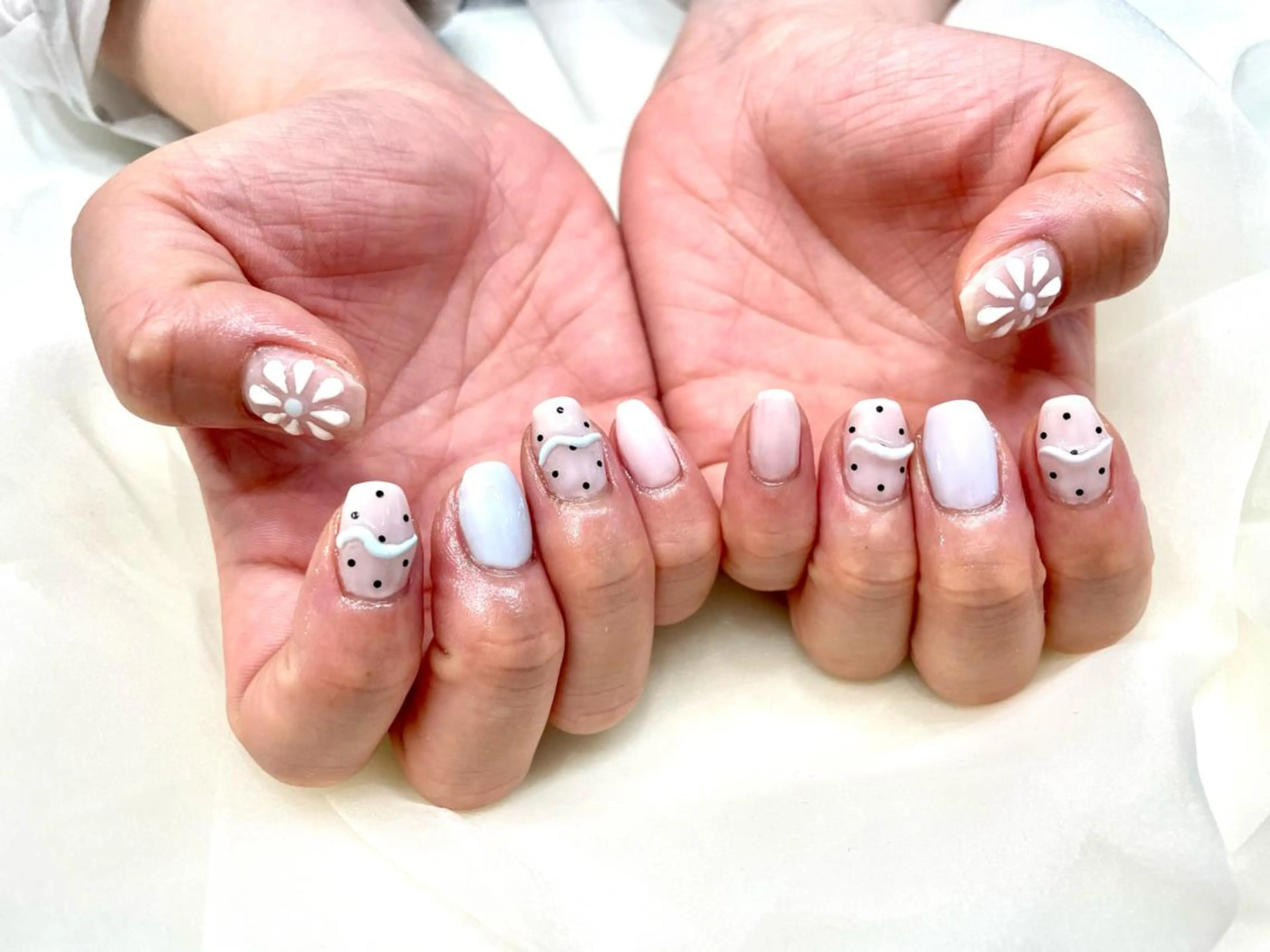 ネイル フラワーネイル salon te.のネイルデザイン