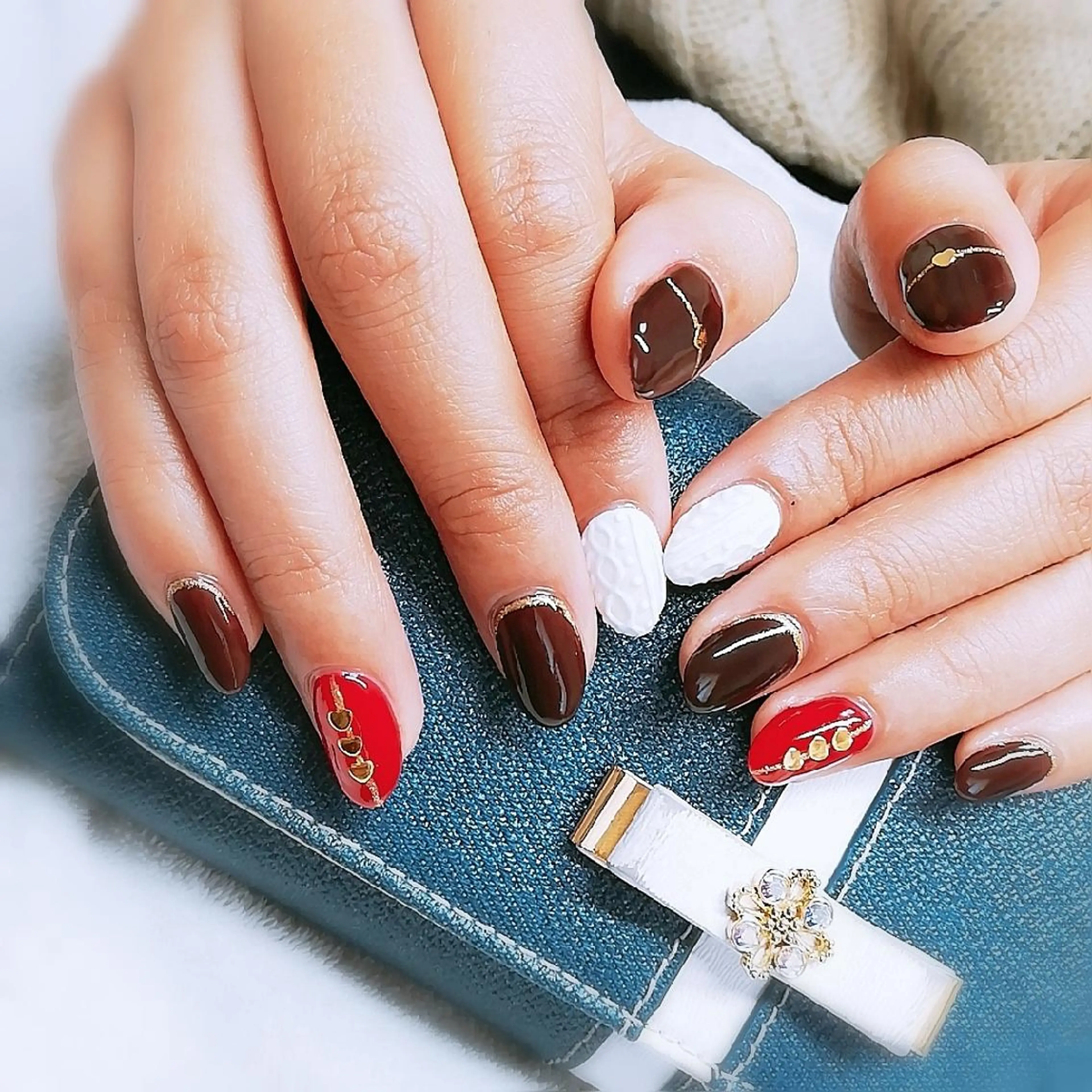 ネイル ハート ストーンネイル ハンドネイル 柴崎 美幸のネイルデザイン