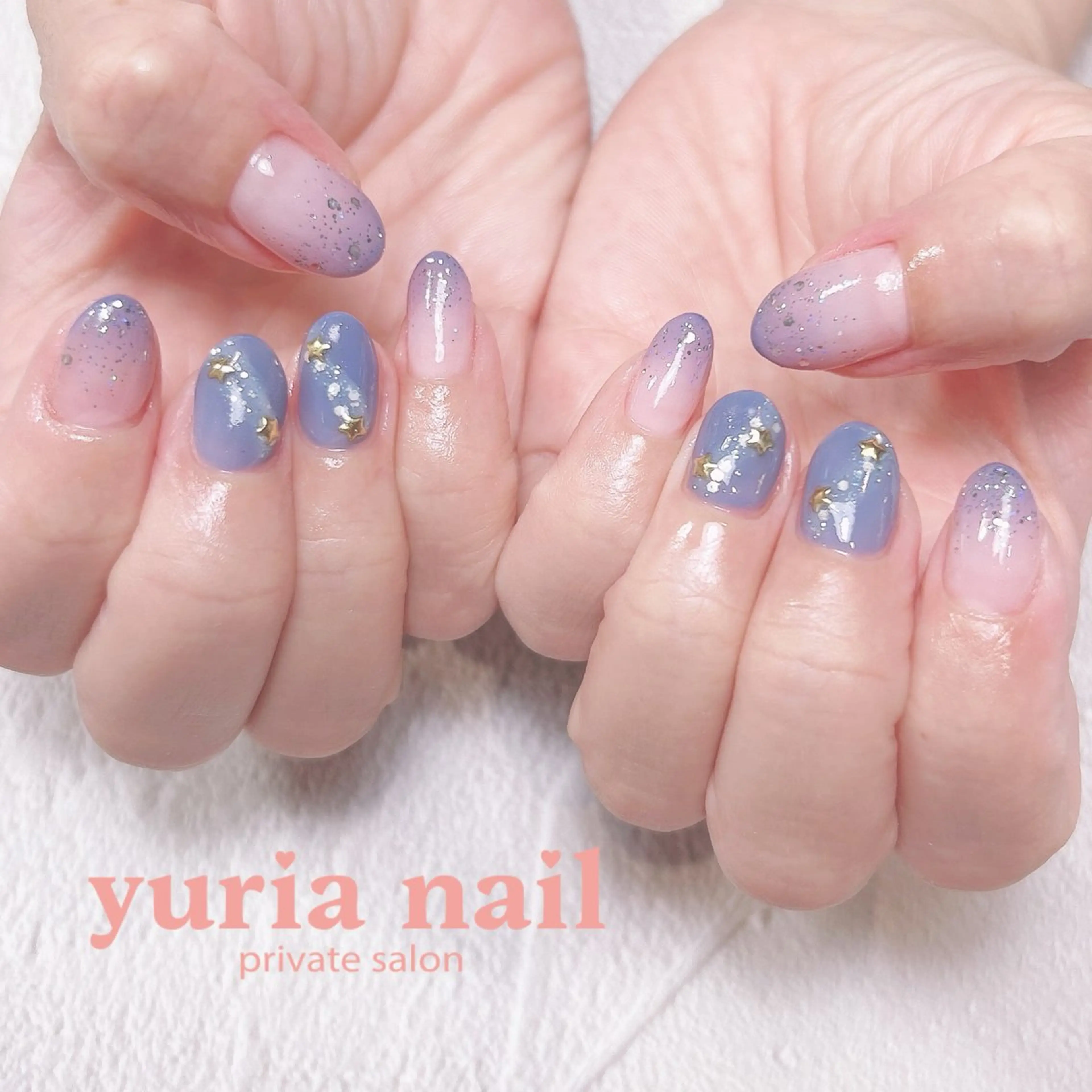 ネイル アートネイル ブルー ジェルネイル ゴールド グラデーション ハンドネイル 小林 ゆりあのネイルデザイン