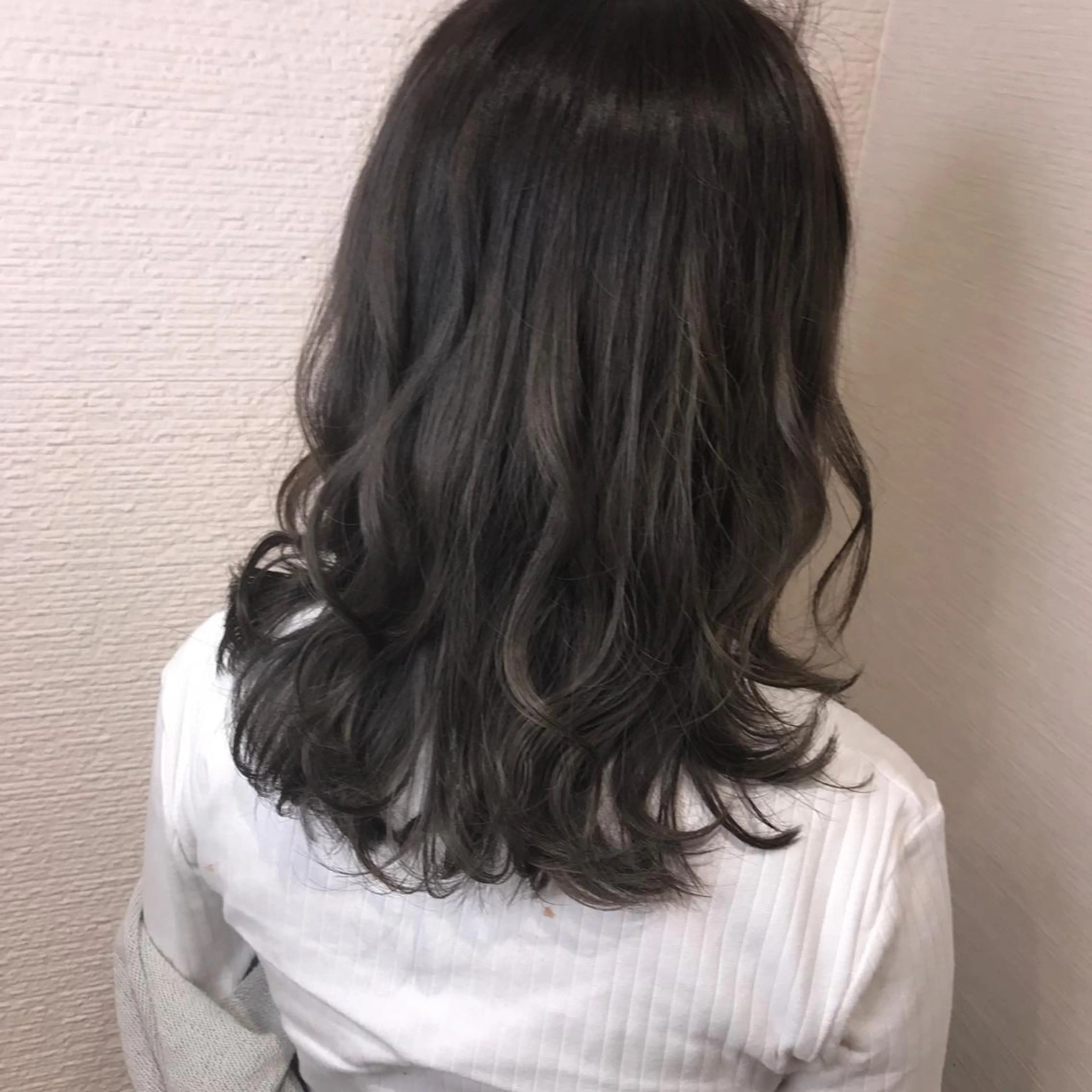 カラー 韓国ヘア／レイヤー/ 🤍ayumuのヘアスタイル