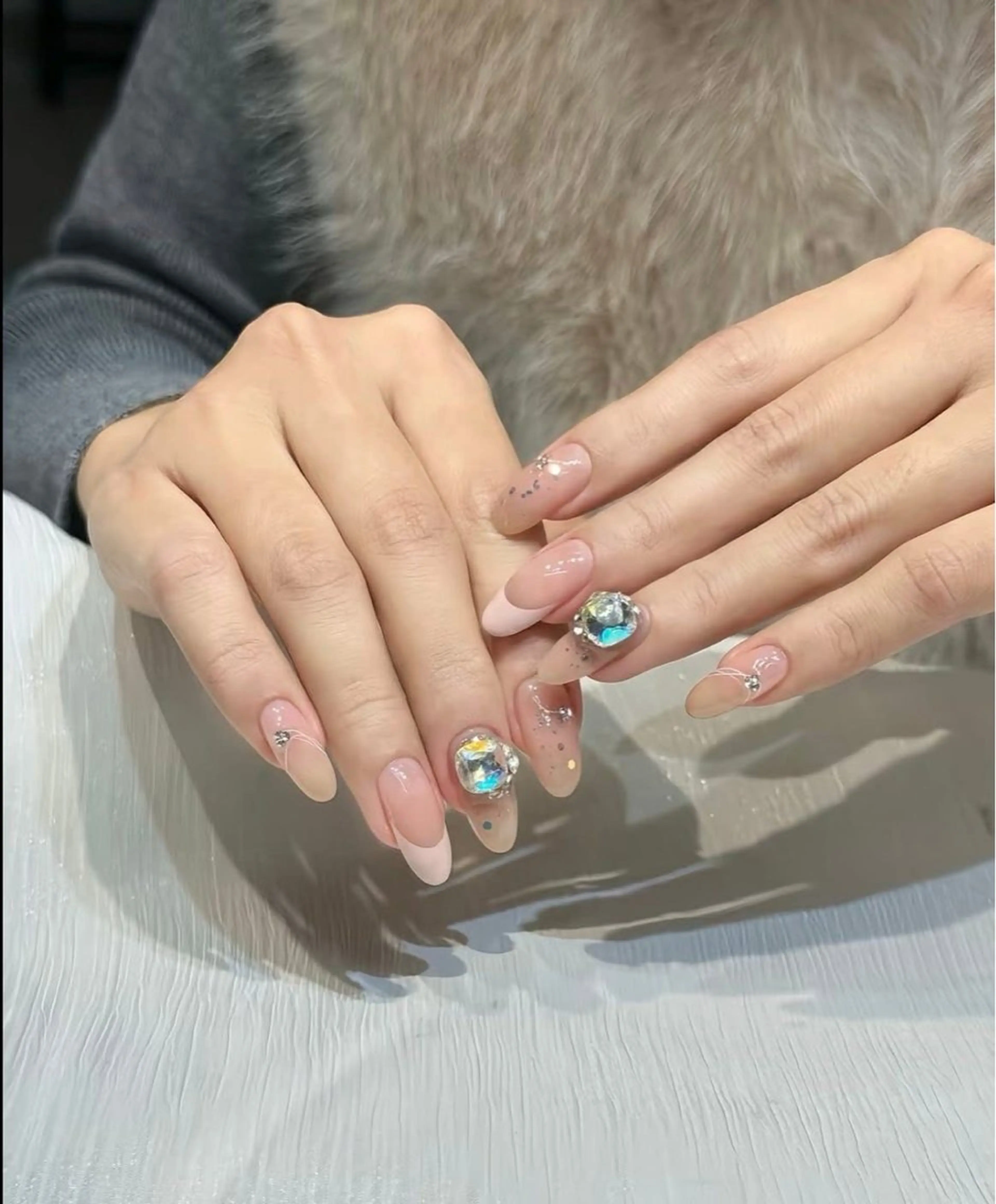 ネイル ハンドネイル T. Leeのネイルデザイン