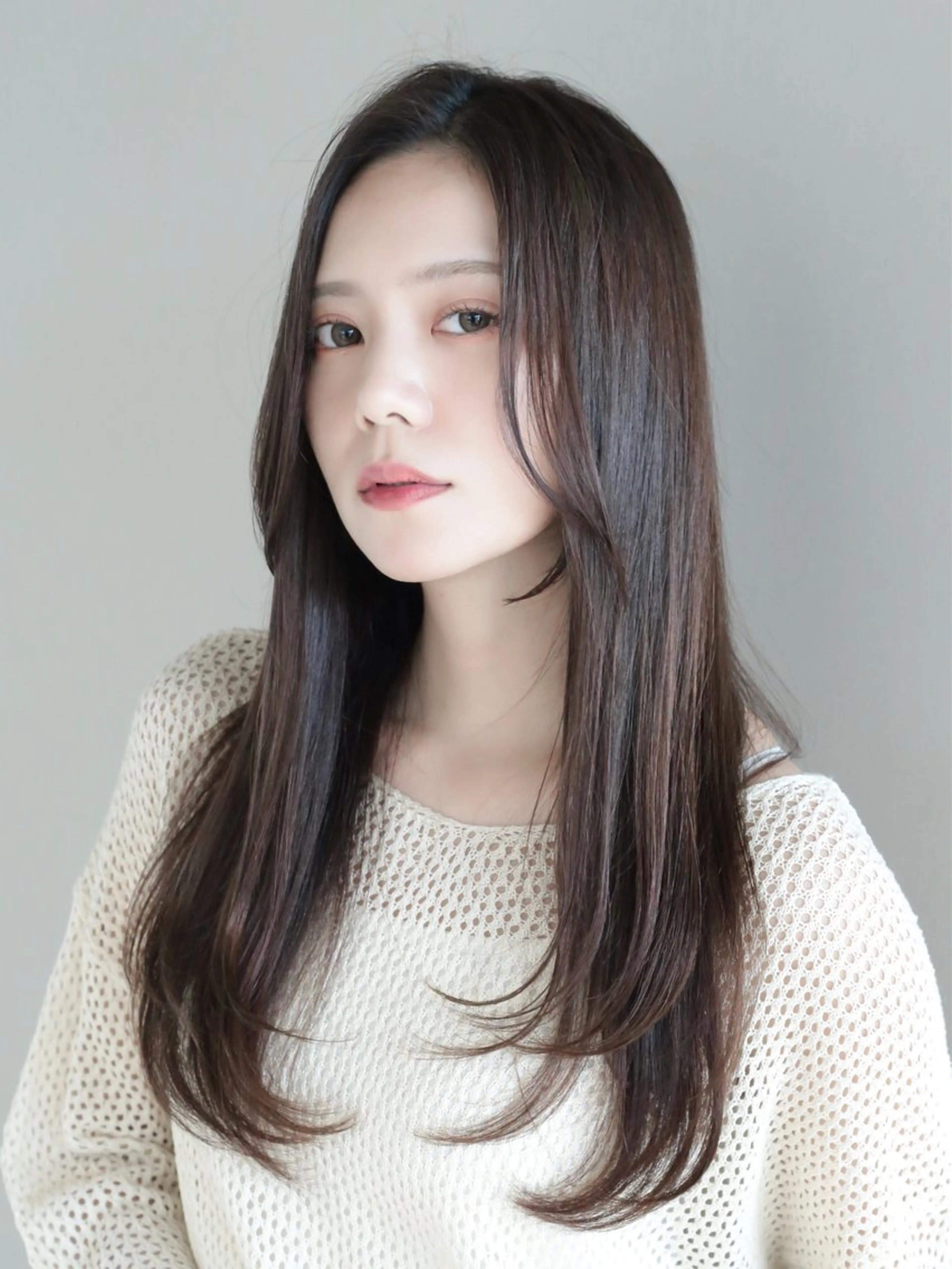 ロング カラー レイヤーカット ローレイヤー カット ヘアカラー トリートメント レイヤー/顔周り /透明感🩶高橋大のヘアスタイル