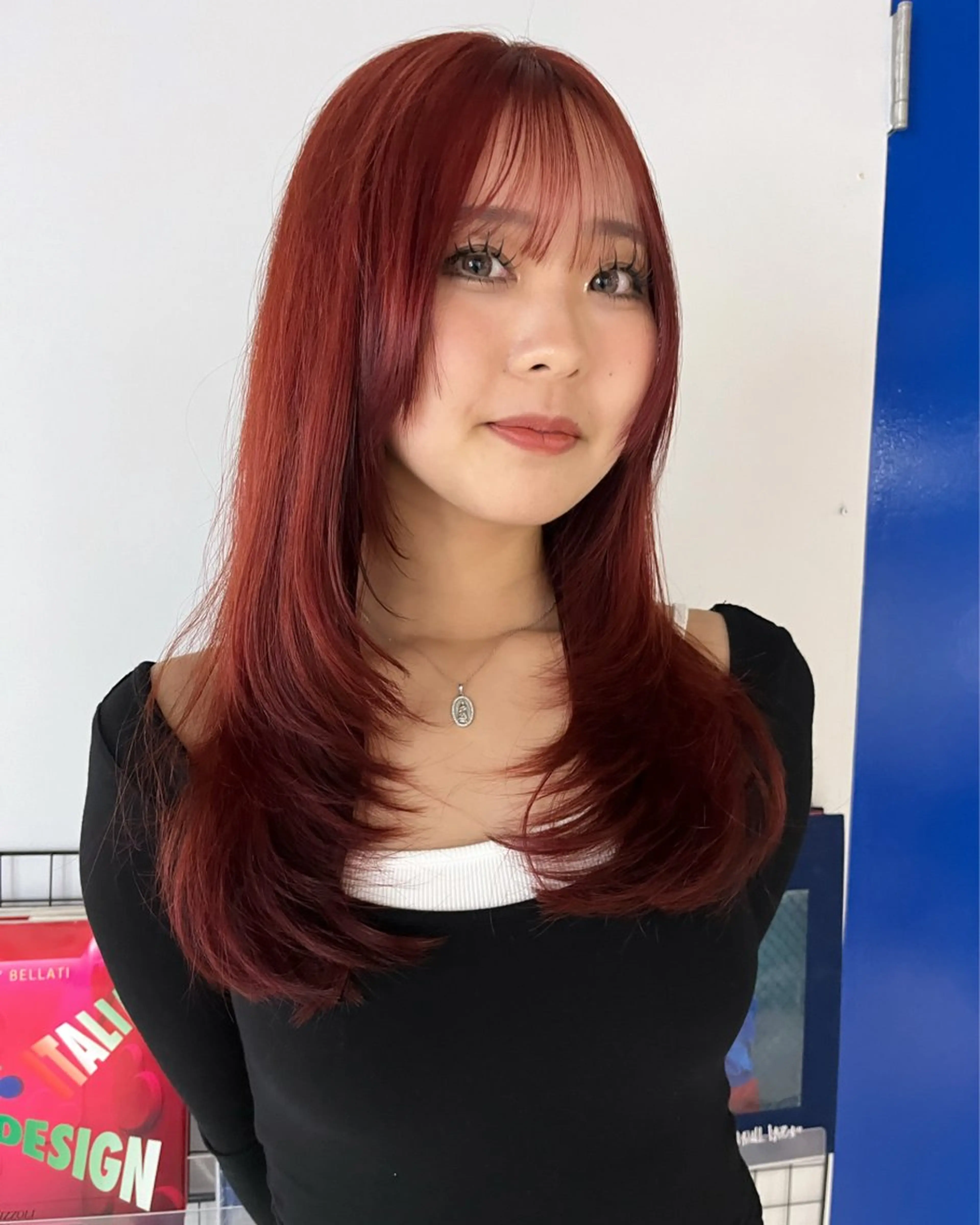 ロング AOI ハイトーン/ボブのヘアスタイル