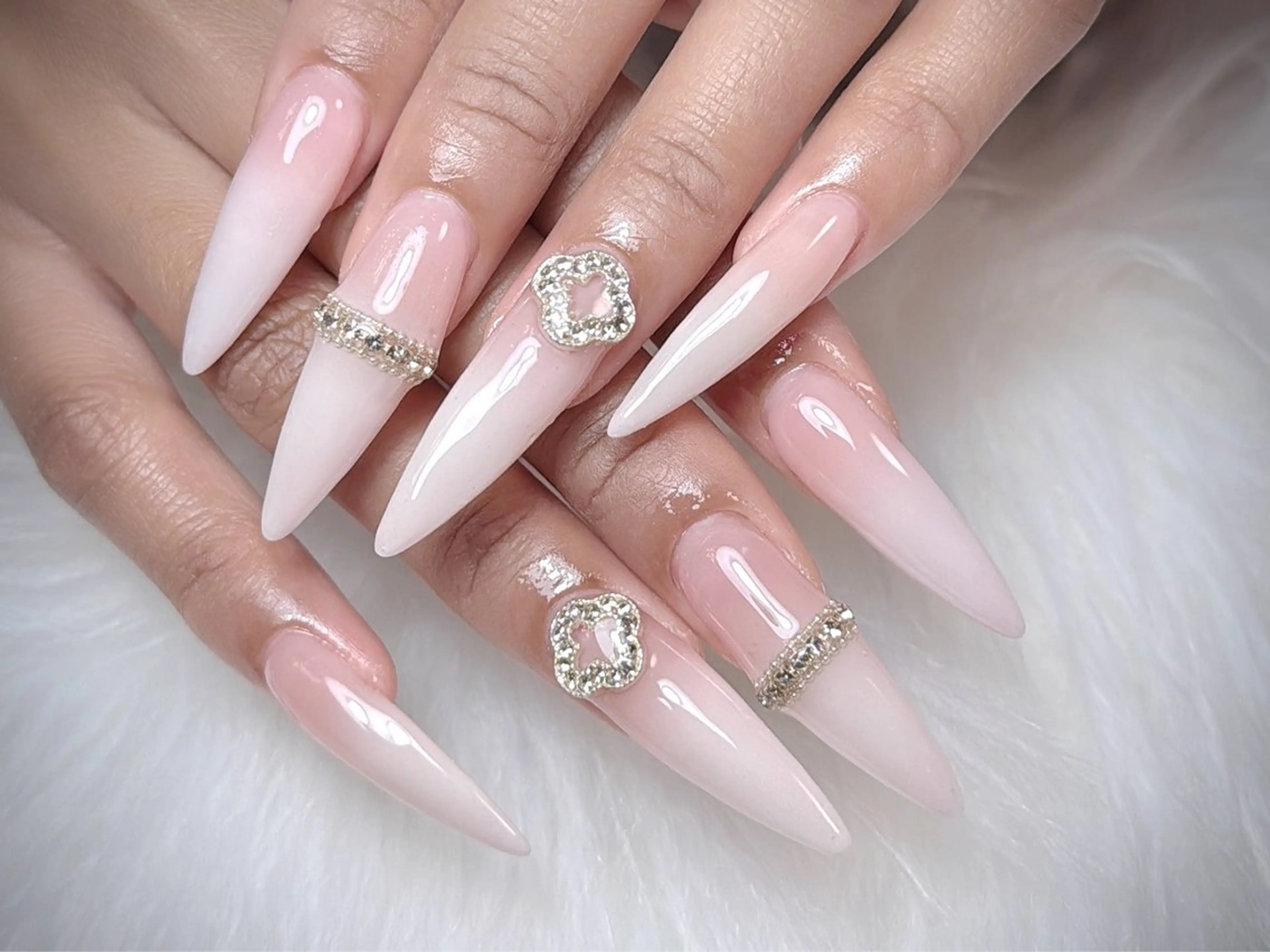 ネイル ハンドネイル Vp ネイルのネイルデザイン