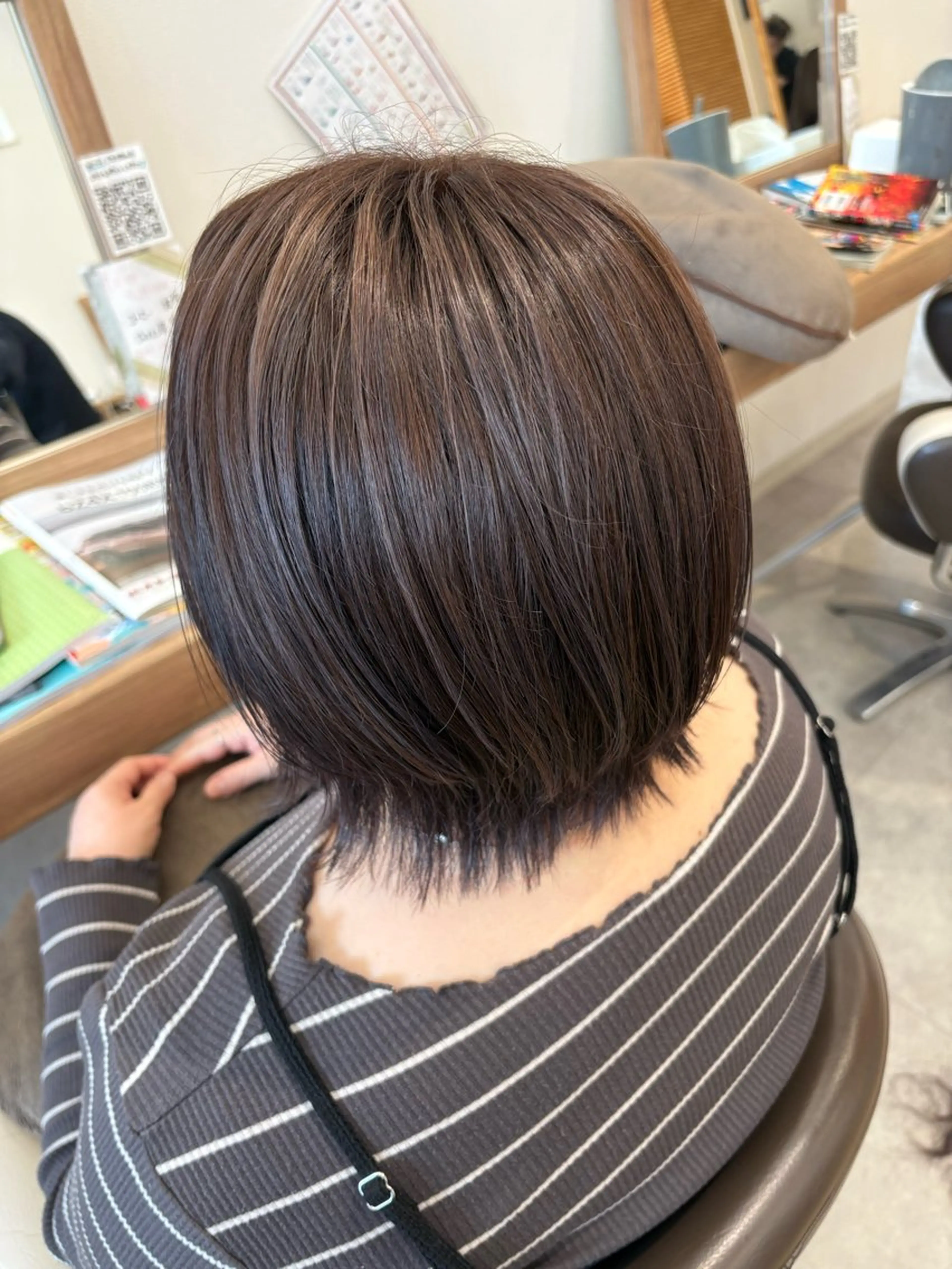 ミディアム カラー ベージュカラー グレージュ ハイライトカラー ラベンダーカラー ラベンダーグレージュ ヘアカラー 渡邊 玲来のヘアスタイル