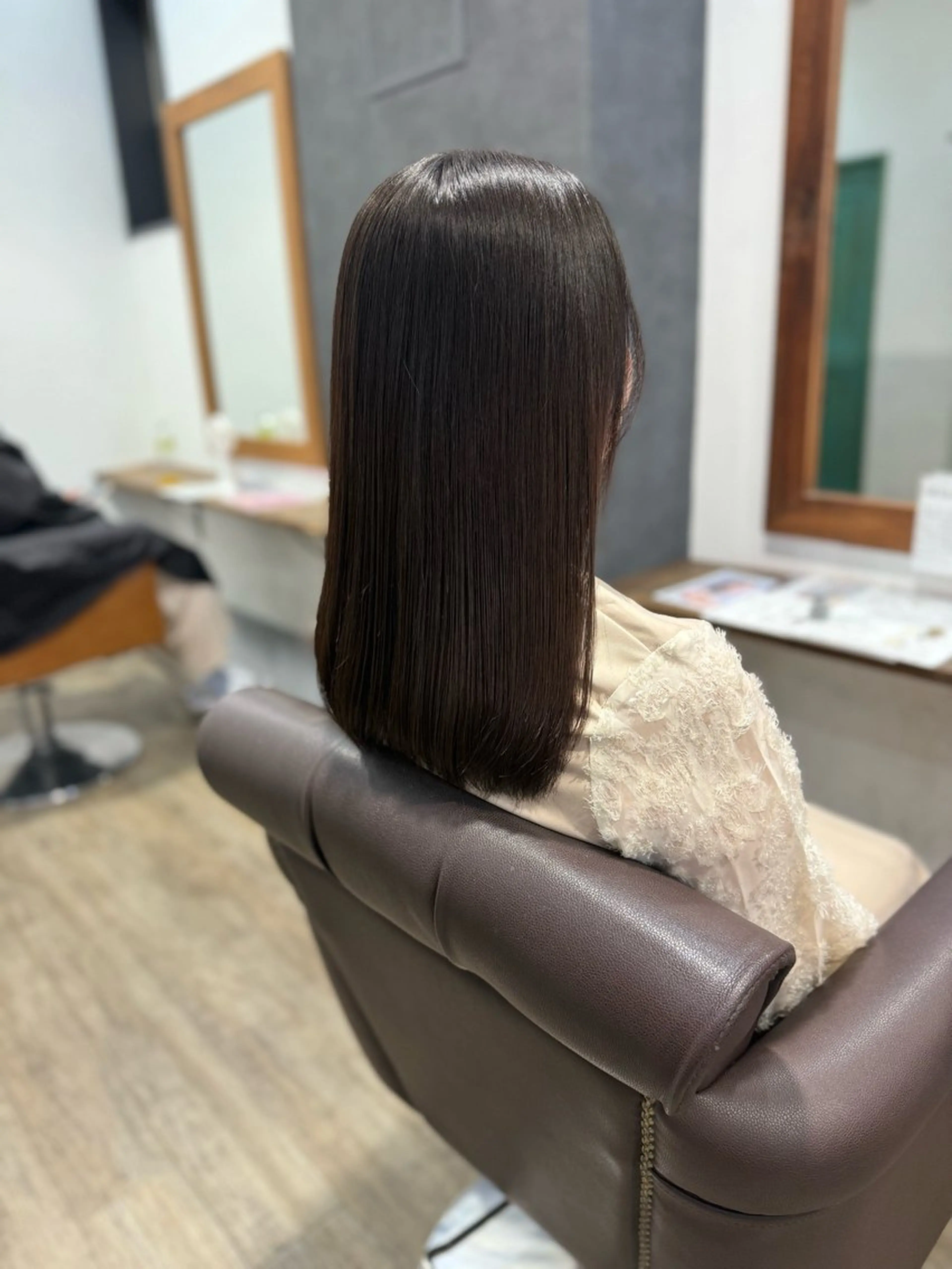 カラー ヘアカラー 井手 梨乃のヘアスタイル