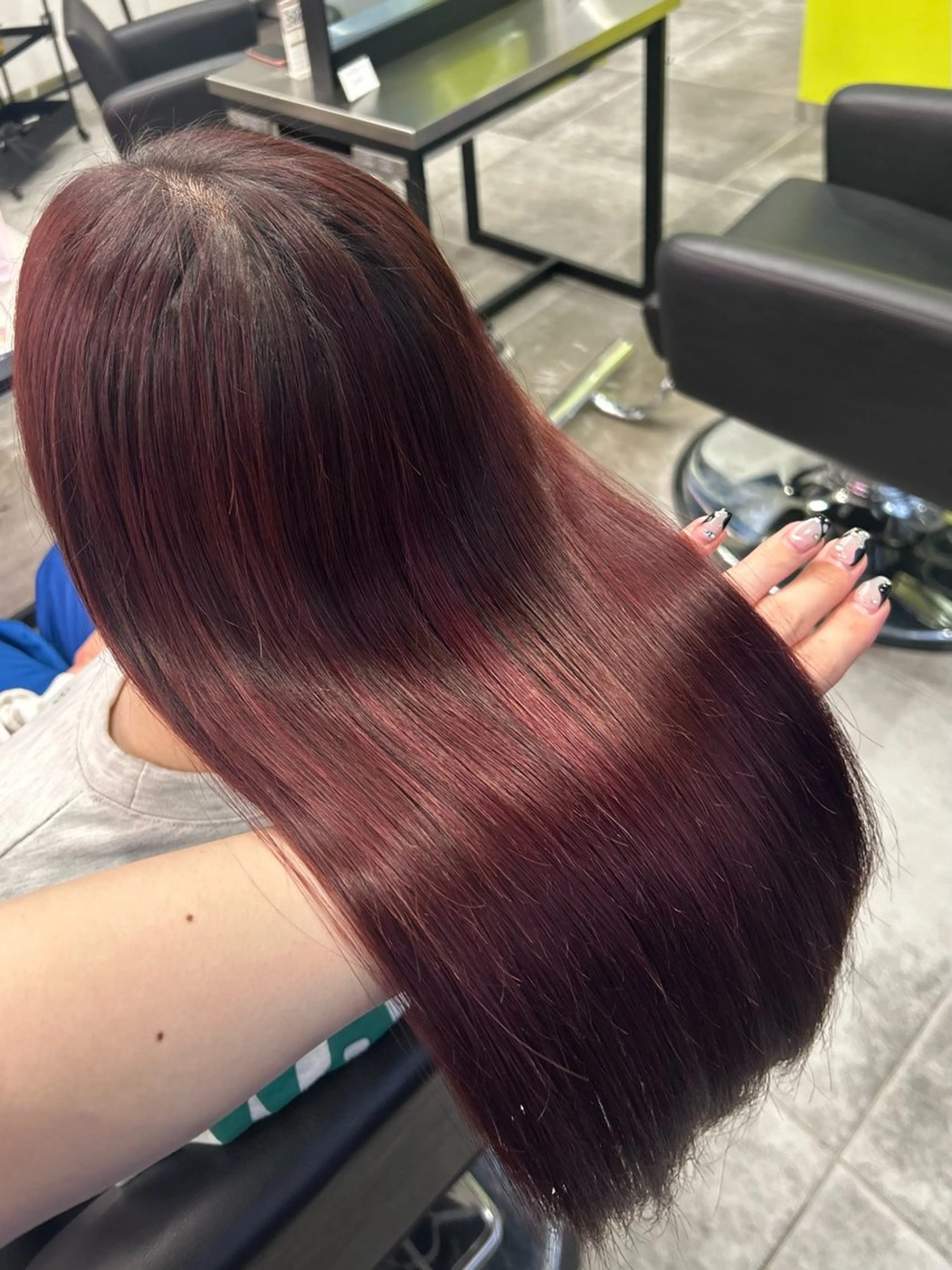 セミロング ピンクブラウン 菊池 梨麻のヘアスタイル