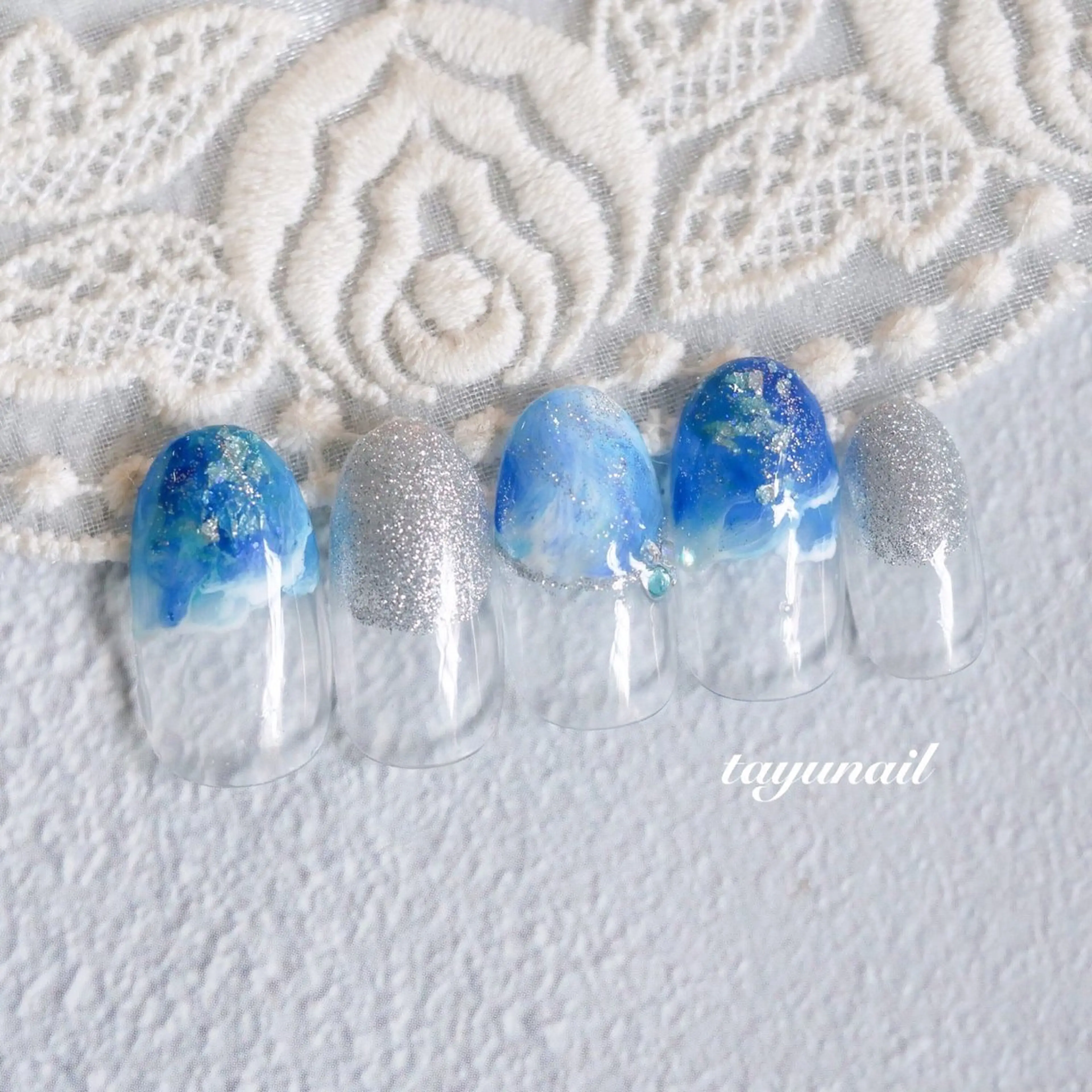 ネイル アートネイル フレンチネイル ジェルネイル ラメ(グリッター) ラメグラデーション ハンドネイル ネイルサロン 【たゆnail】のネイルデザイン