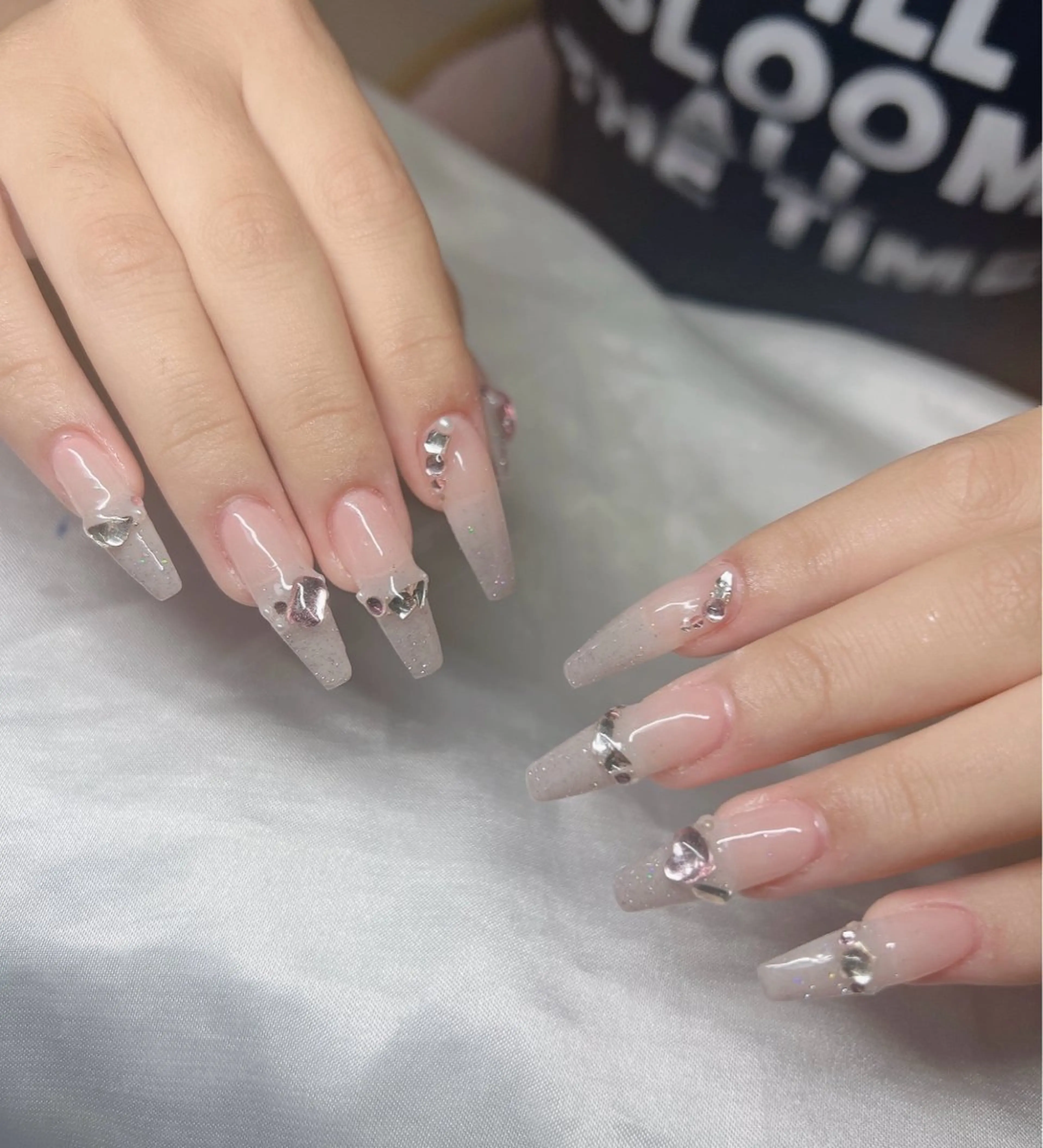 ネイル ハンドネイル Lee Nailsのネイルデザイン
