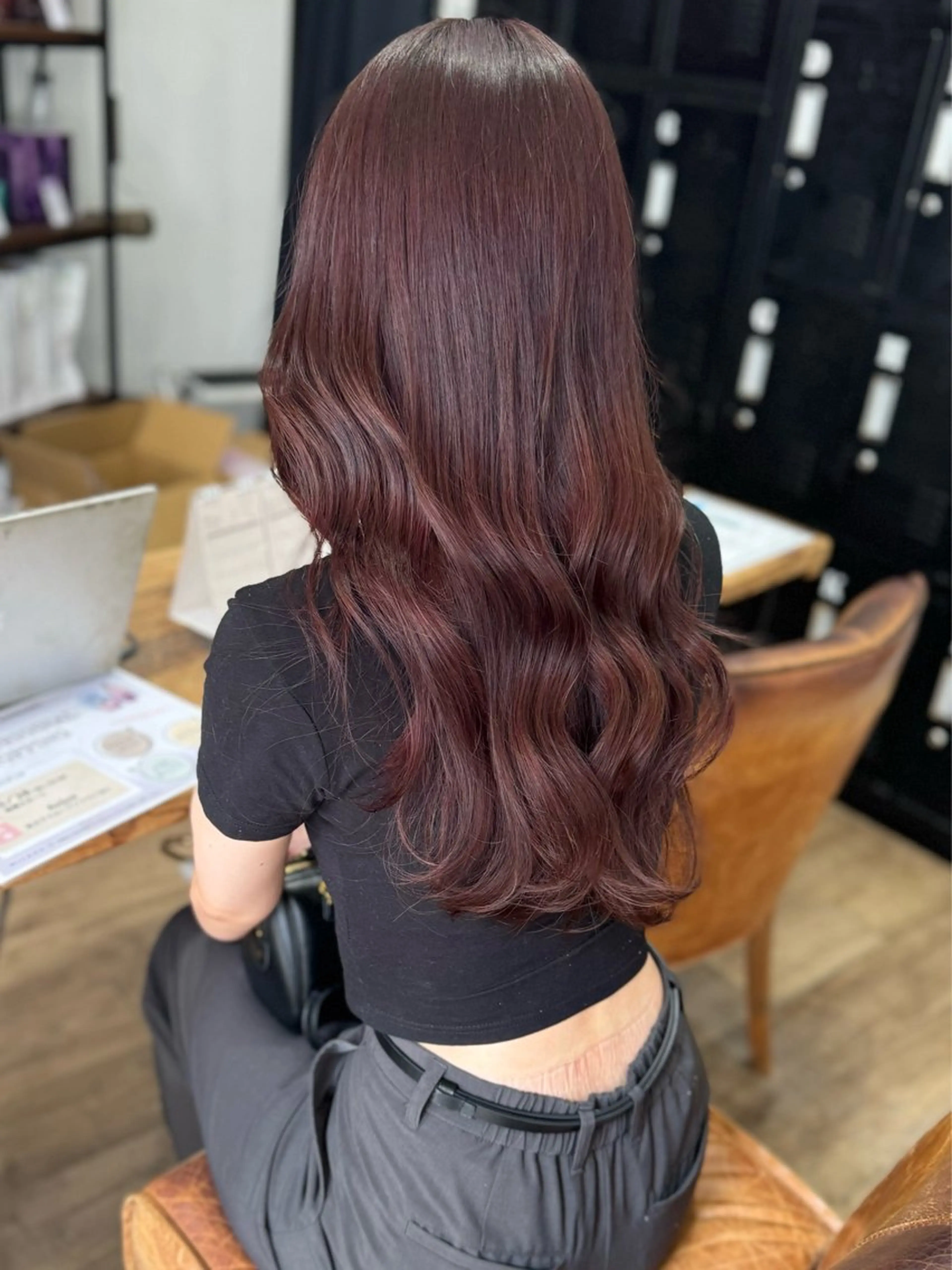 ロング カラー ヘアアレンジ ブラウンカラー カシス カット ヘアカラー トリートメント あおい 🍒暖色カラーのヘアスタイル