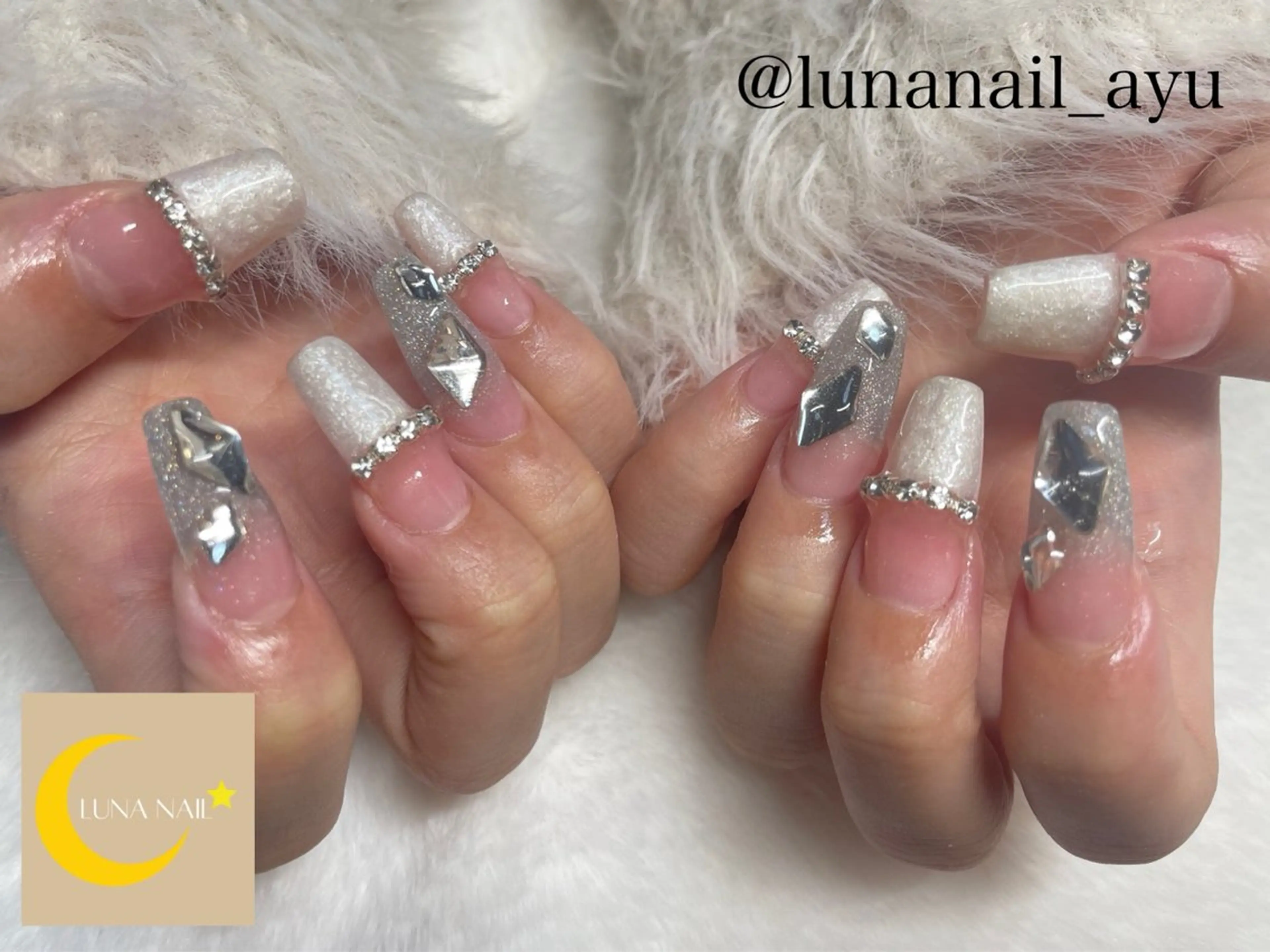 ネイル スカルプネイル ハンドネイル LUNA NAIL ayuのネイルデザイン