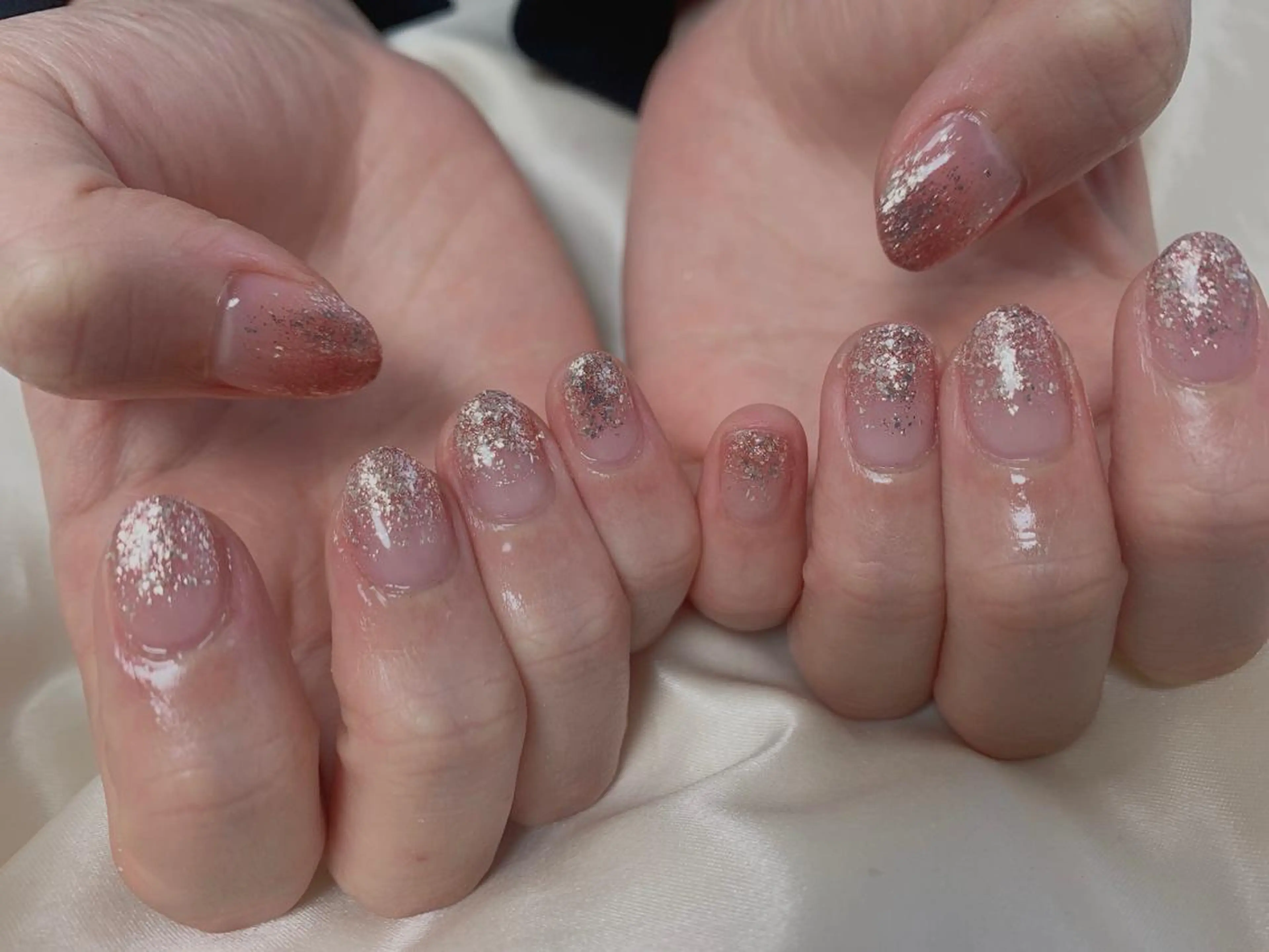 ネイル グラデーション 春ネイル mogunail &blowのネイルデザイン