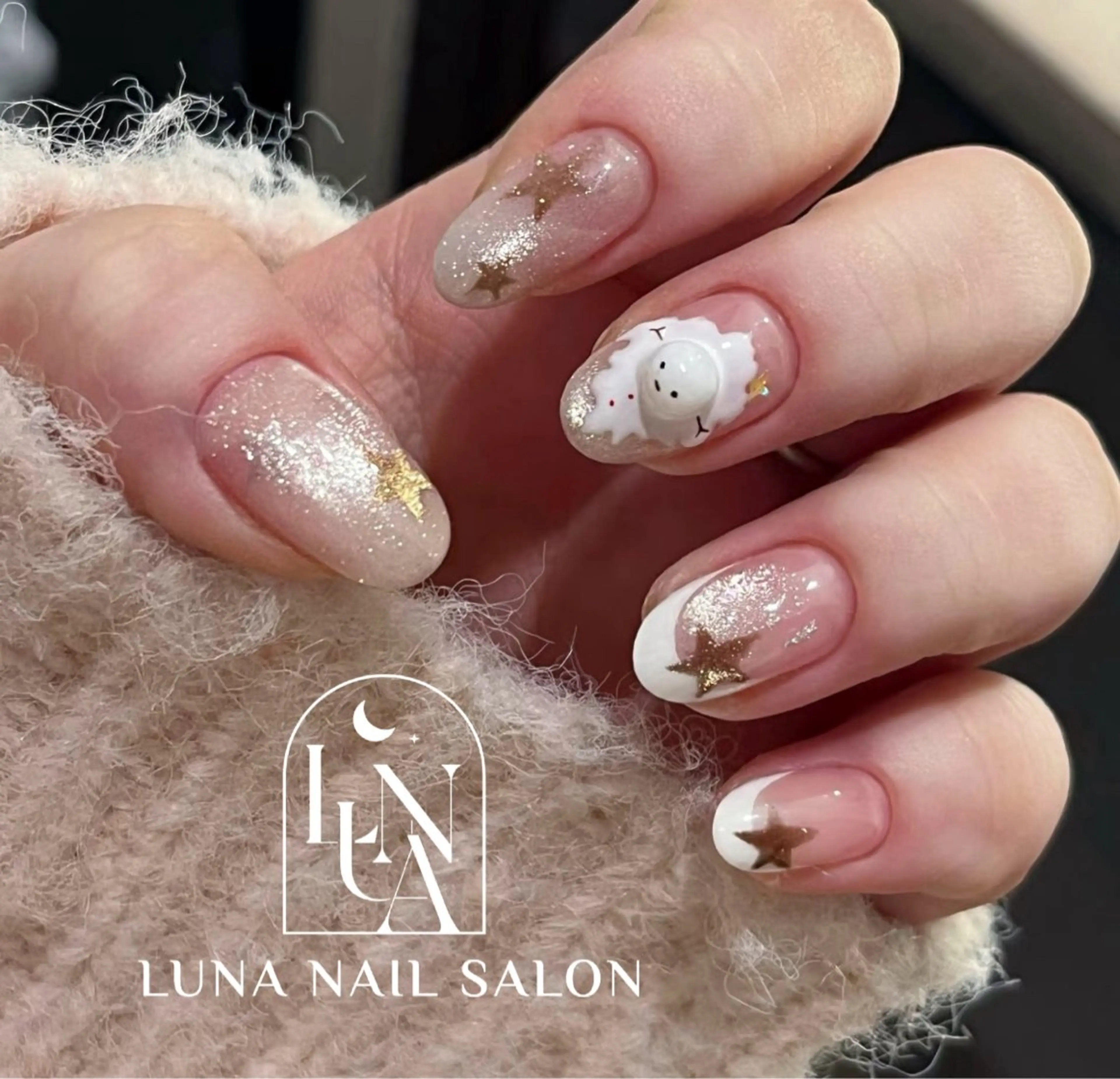 ネイル アートネイル フレンチネイル ジェルネイル ガラスフレンチ 韓国ネイル ハンドネイル フットネイル ハンドケア LUNA Nail salon💕のネイルデザイン