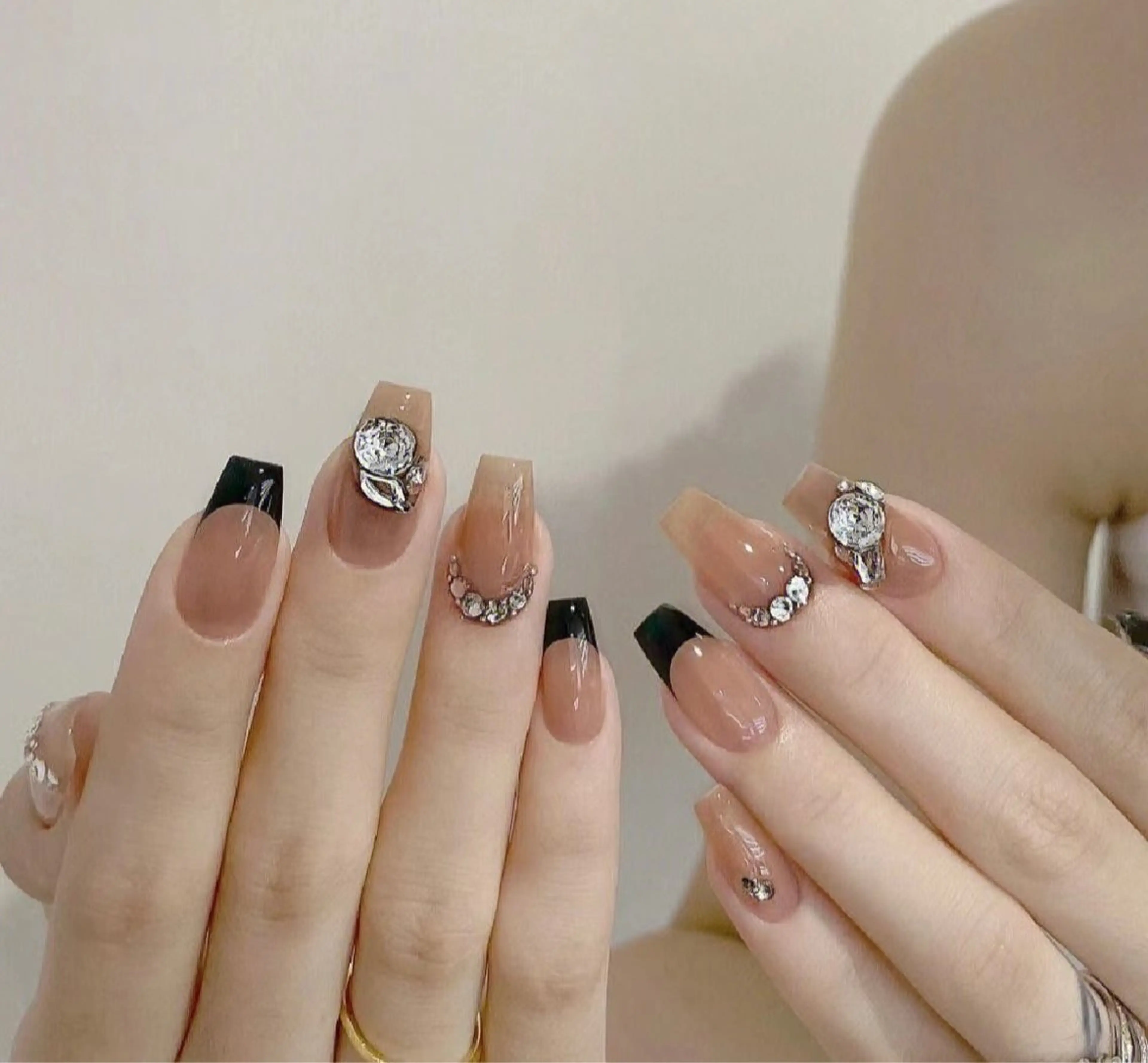 ネイル シーシー ネイルのネイルデザイン