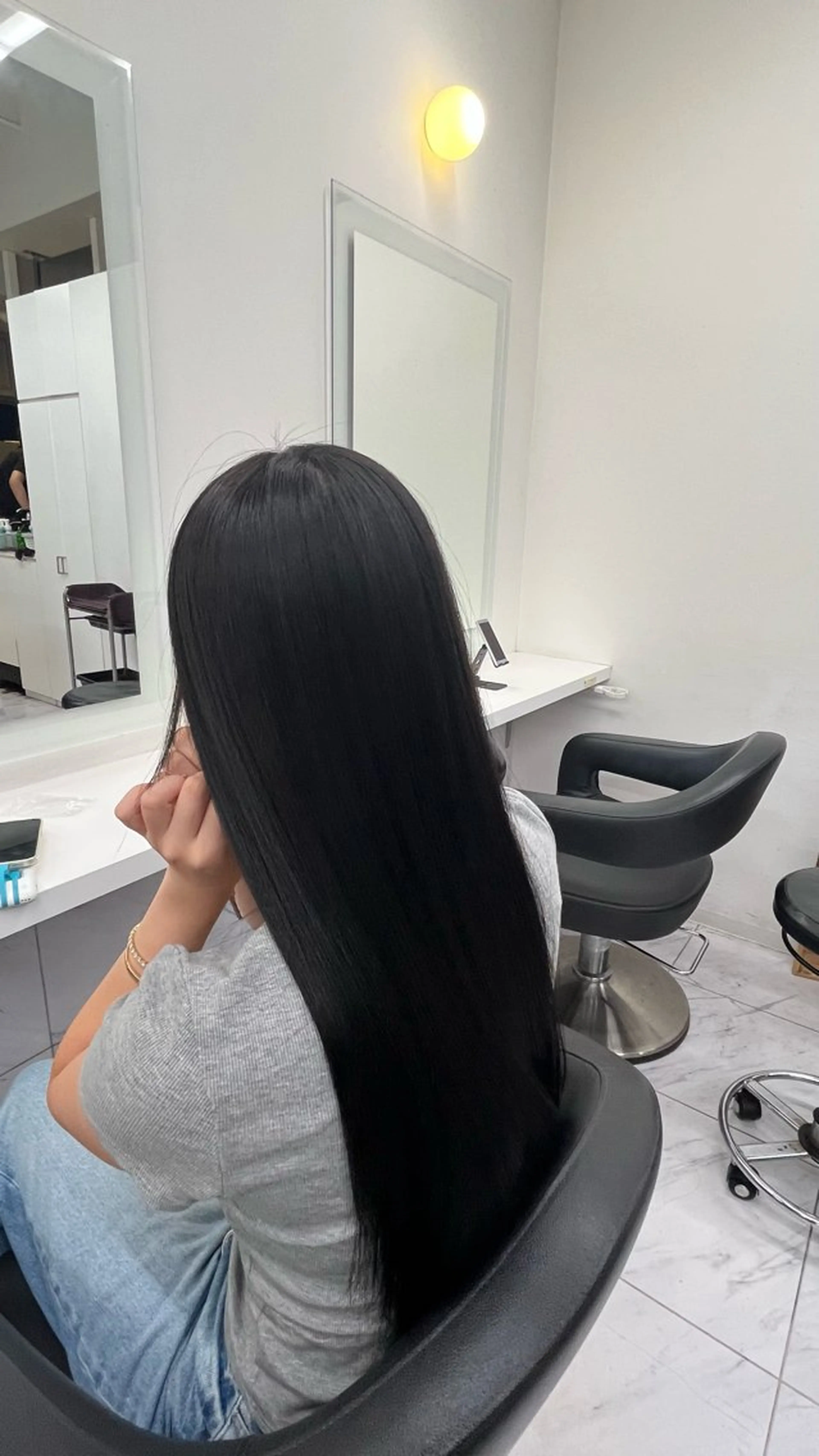 ロング カラー カット ヘアカラー トリートメント 韓国ヘア/赤み消し /大人透明感🫧のヘアスタイル