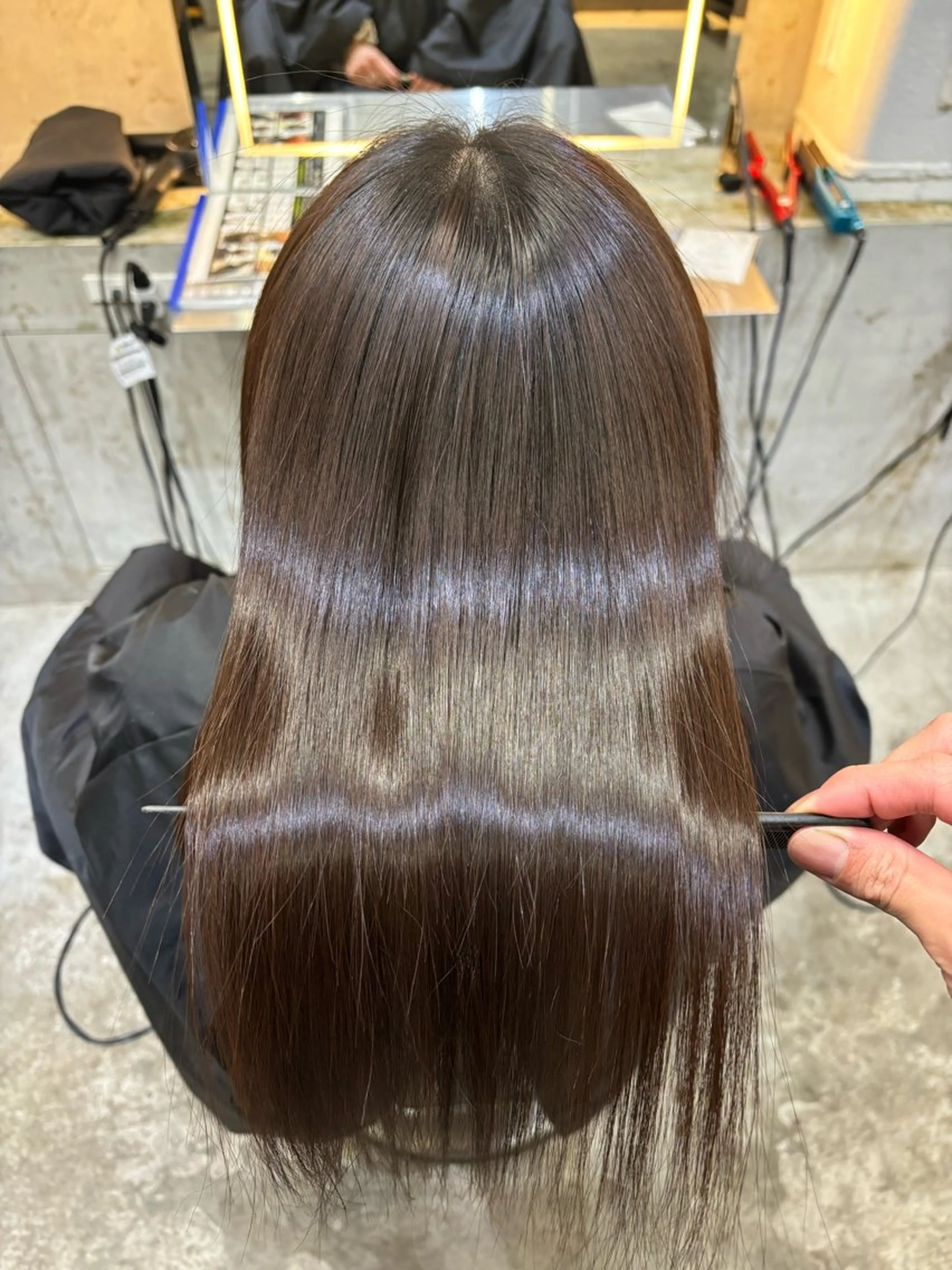 セミロング 縮毛矯正 うる艶縮毛カラー✨ たいよう☀️のヘアスタイル