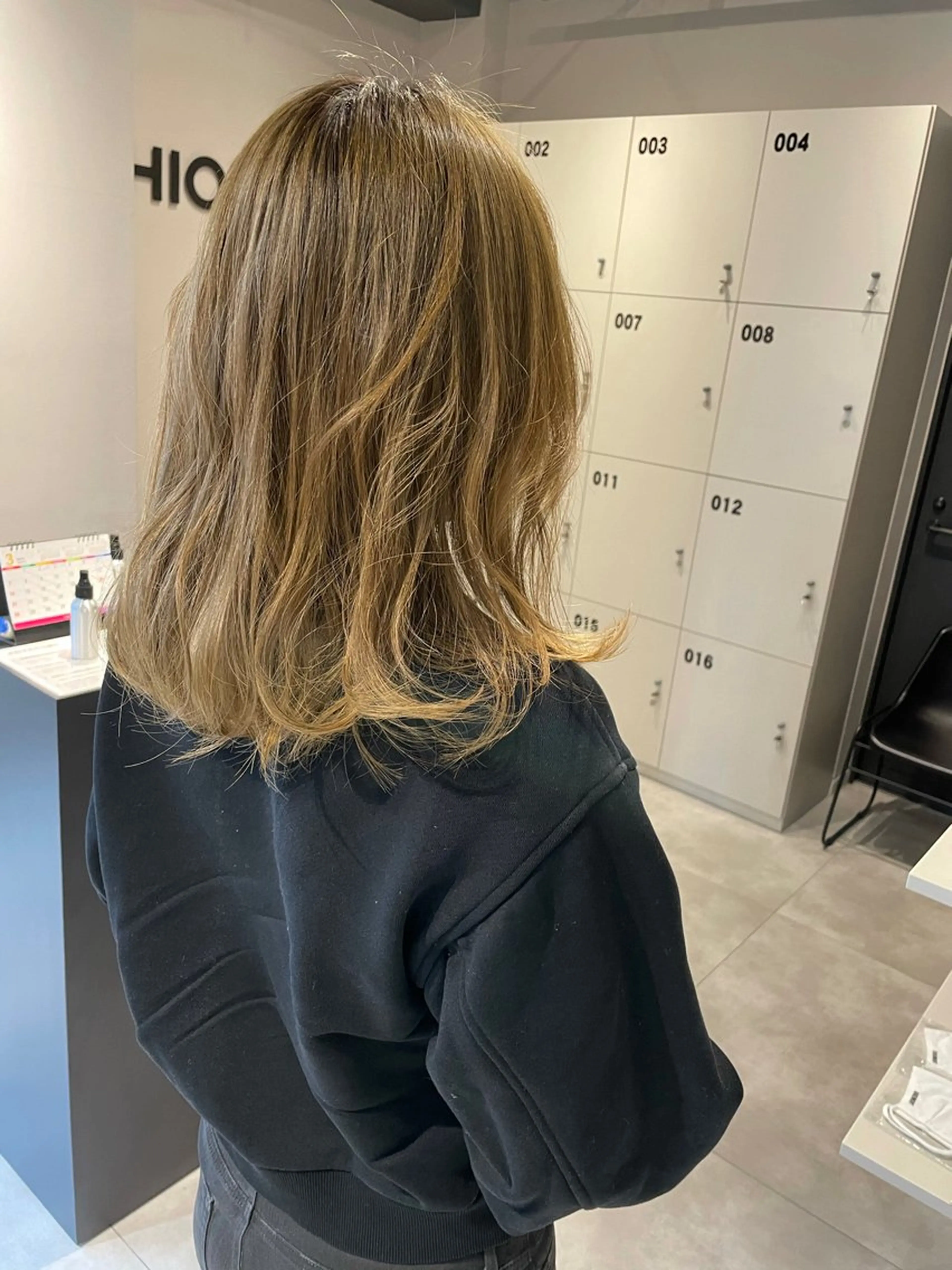 ミディアム カラー ハイライトカラー 外国人風カラー ハイライト レイヤー×髪質改善 ×透明感/杉田 圭のヘアスタイル