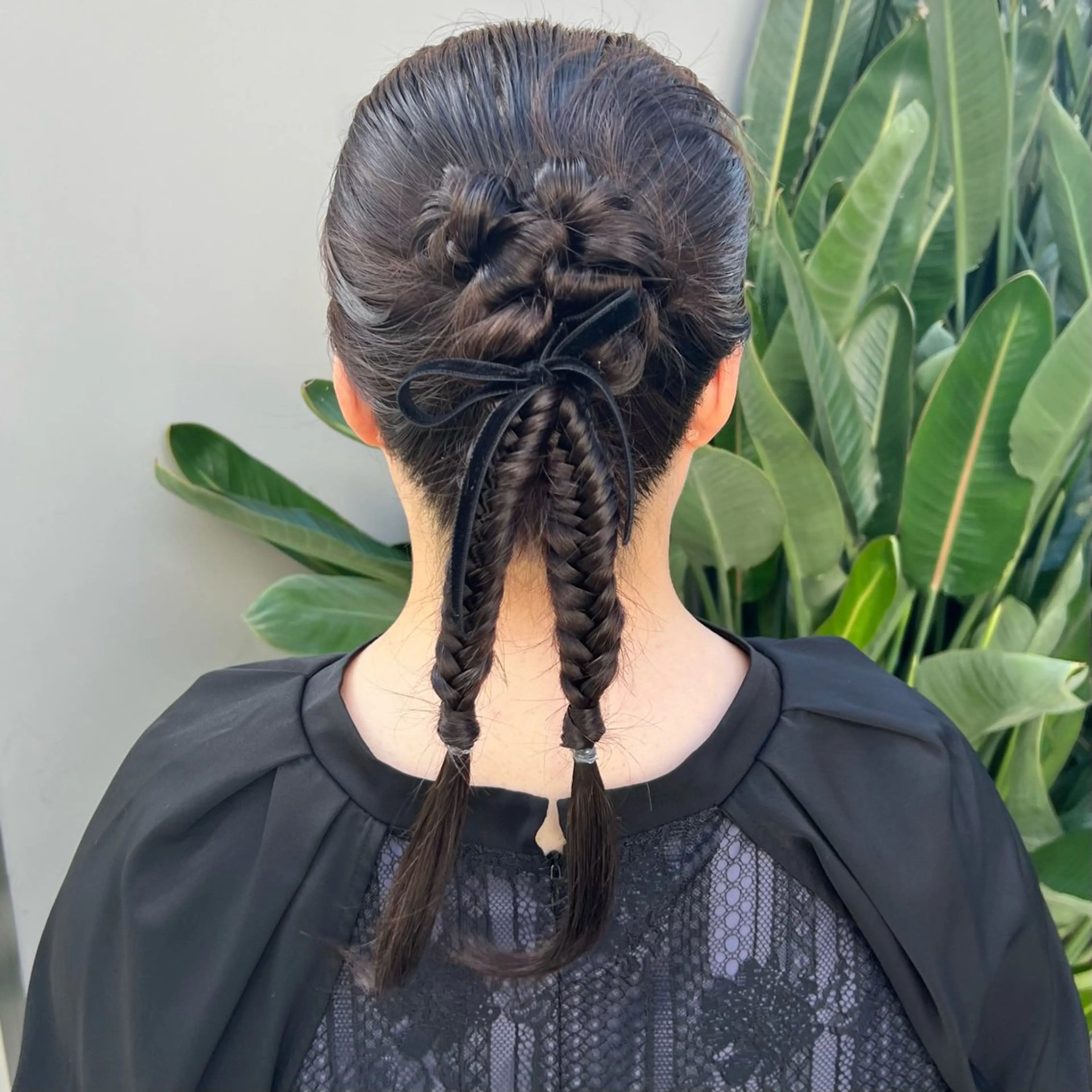 セミロング ヘアアレンジ ヘアセット KIHO ｜Bond 三軒茶屋のヘアスタイル