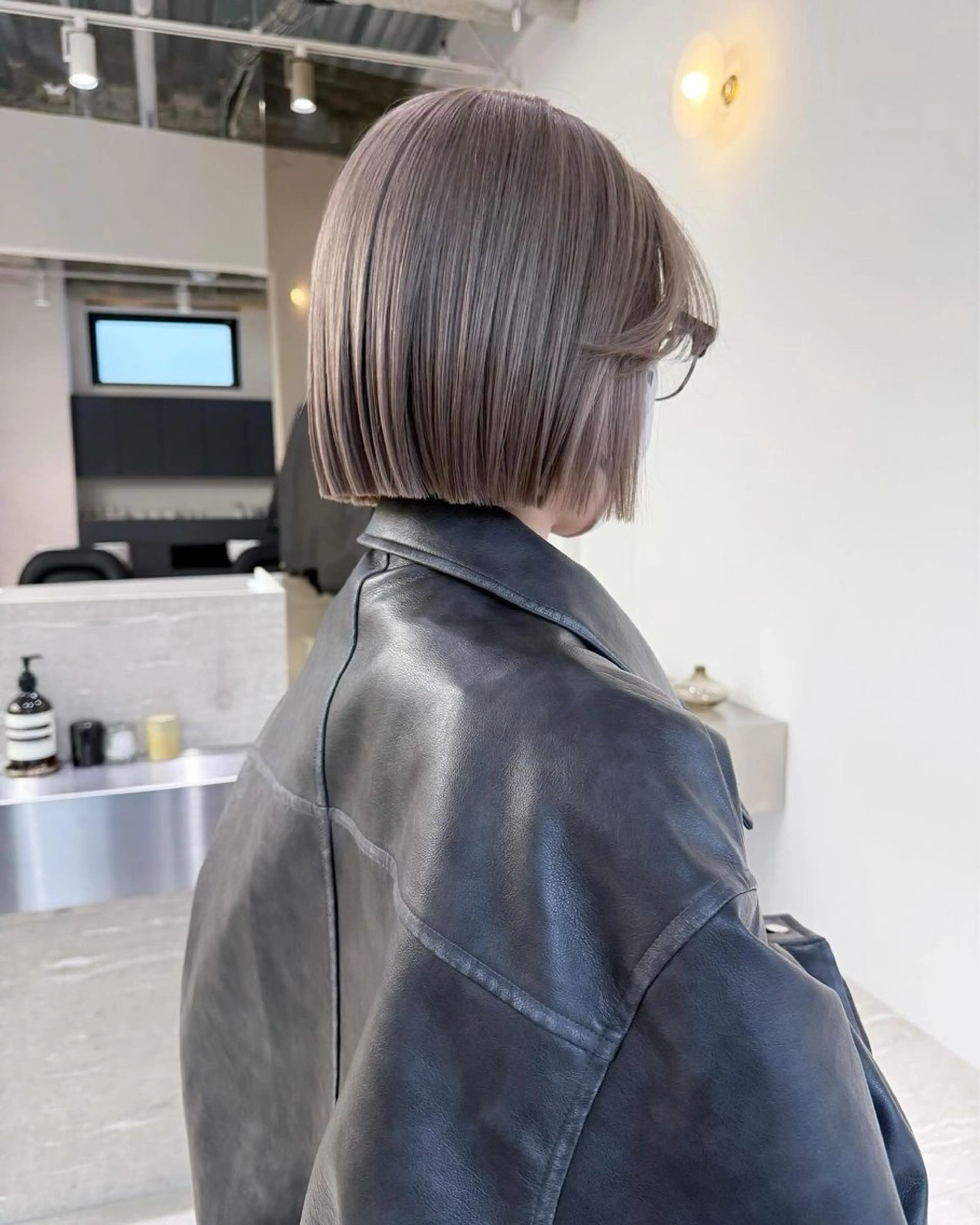 ショート ボブ 韓国風ヘア 関 柚花子のヘアスタイル
