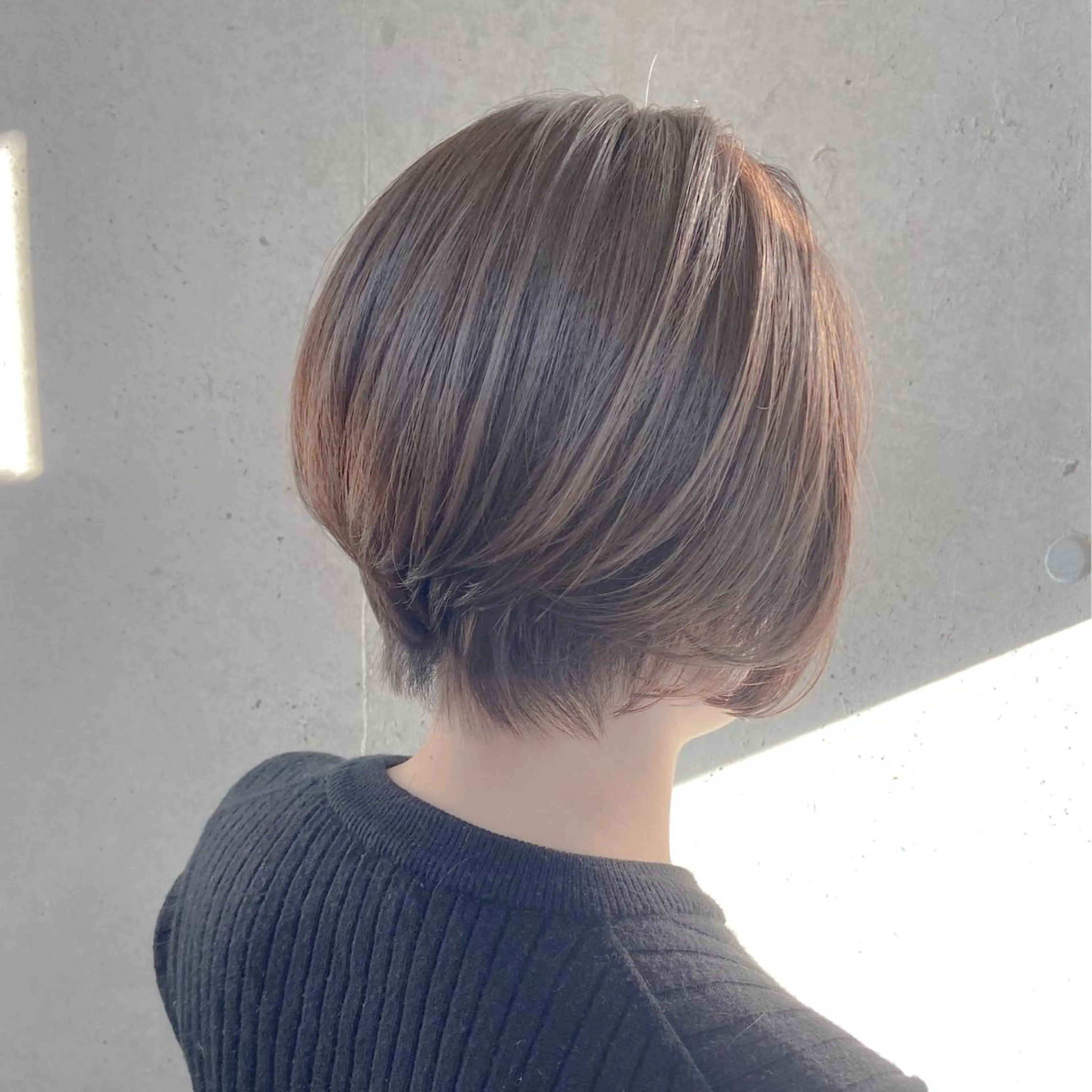 ショート カラー 川端 康介のヘアスタイル
