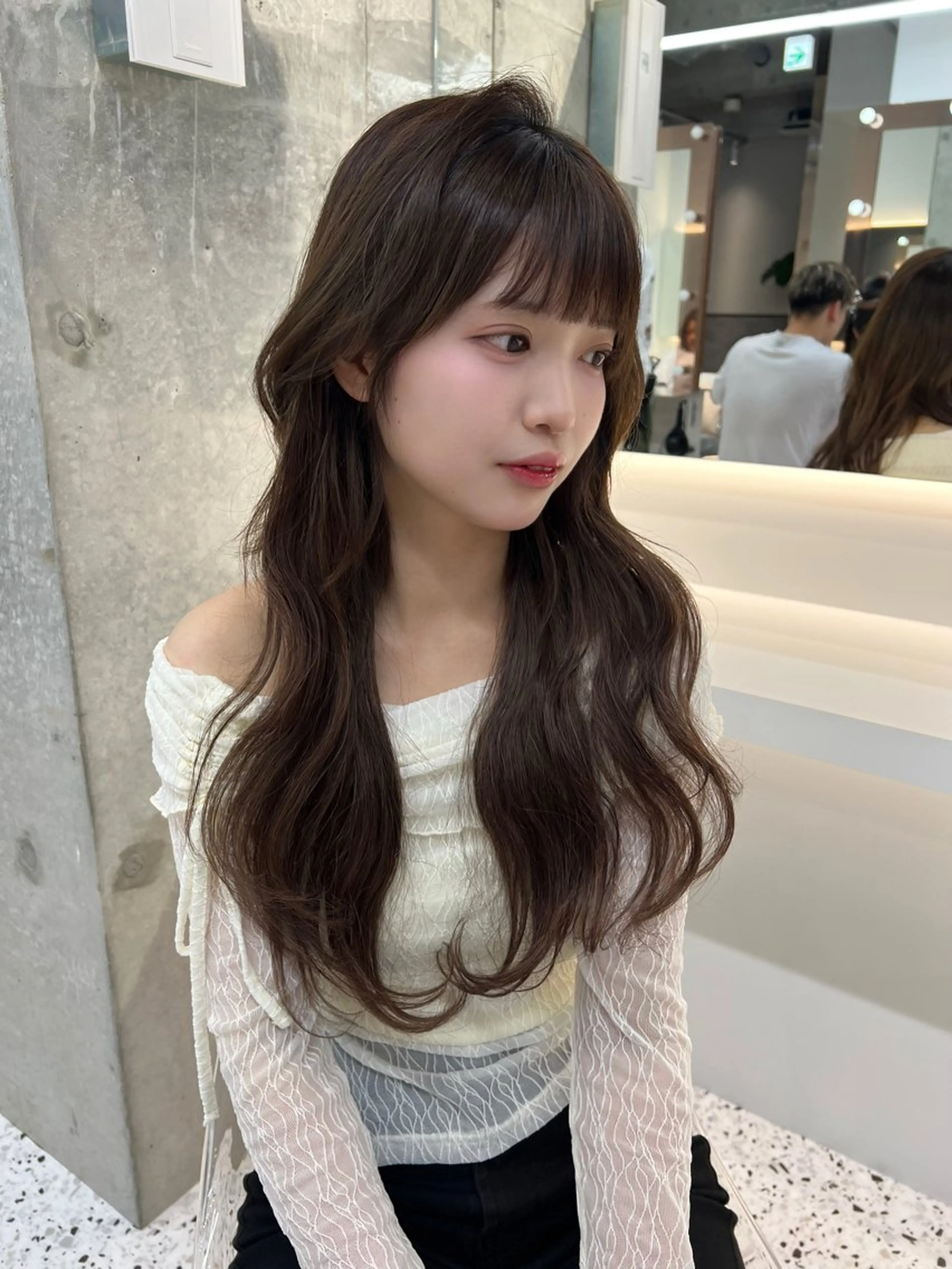 ロング カット ヘアカラー 縮毛矯正 トリートメント 博多ベージュ 🐻松井傑のヘアスタイル