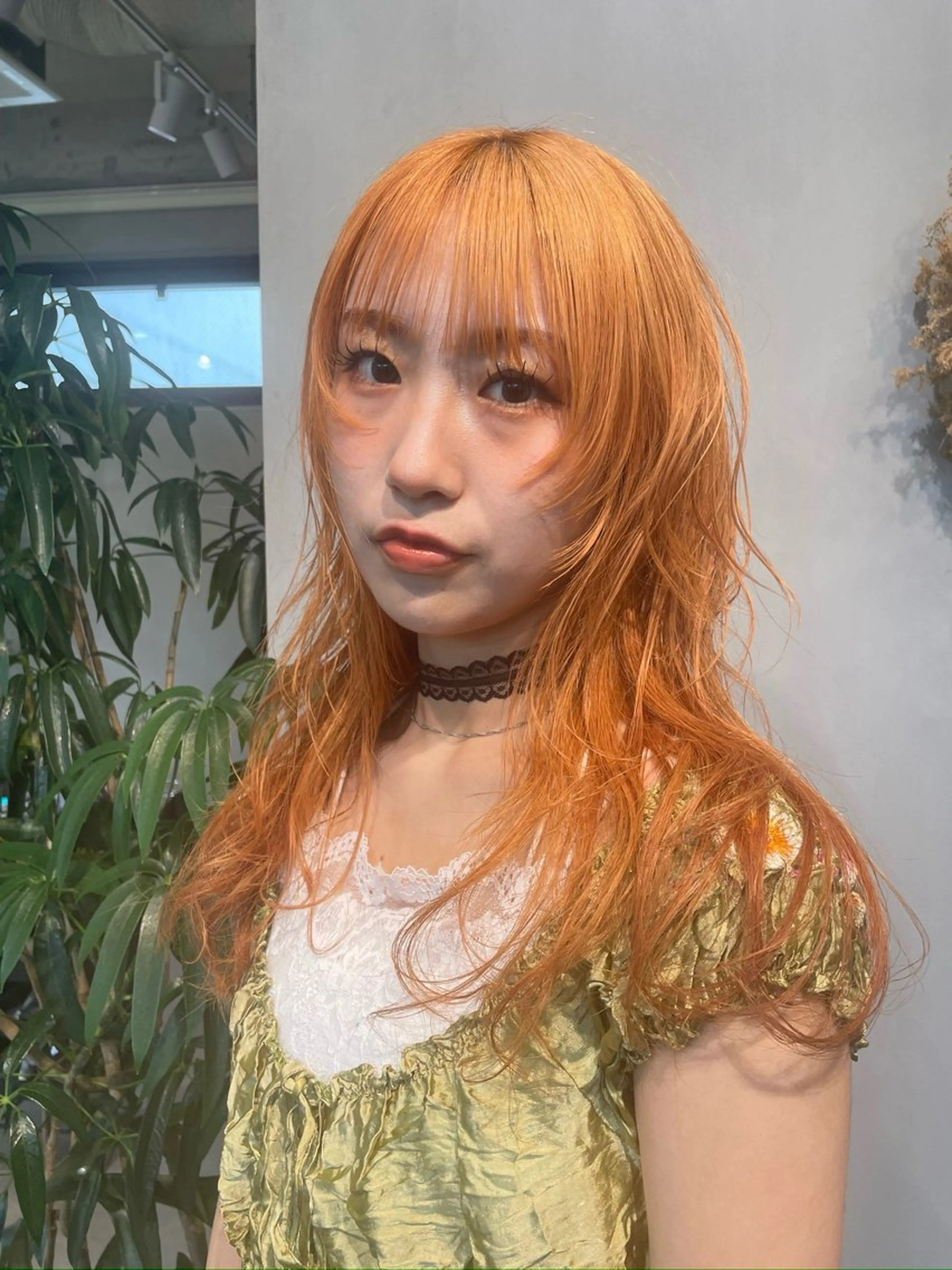 セミロング カラー セミロングパーマ オレンジ レイヤーカット 森口 誠斗のヘアスタイル