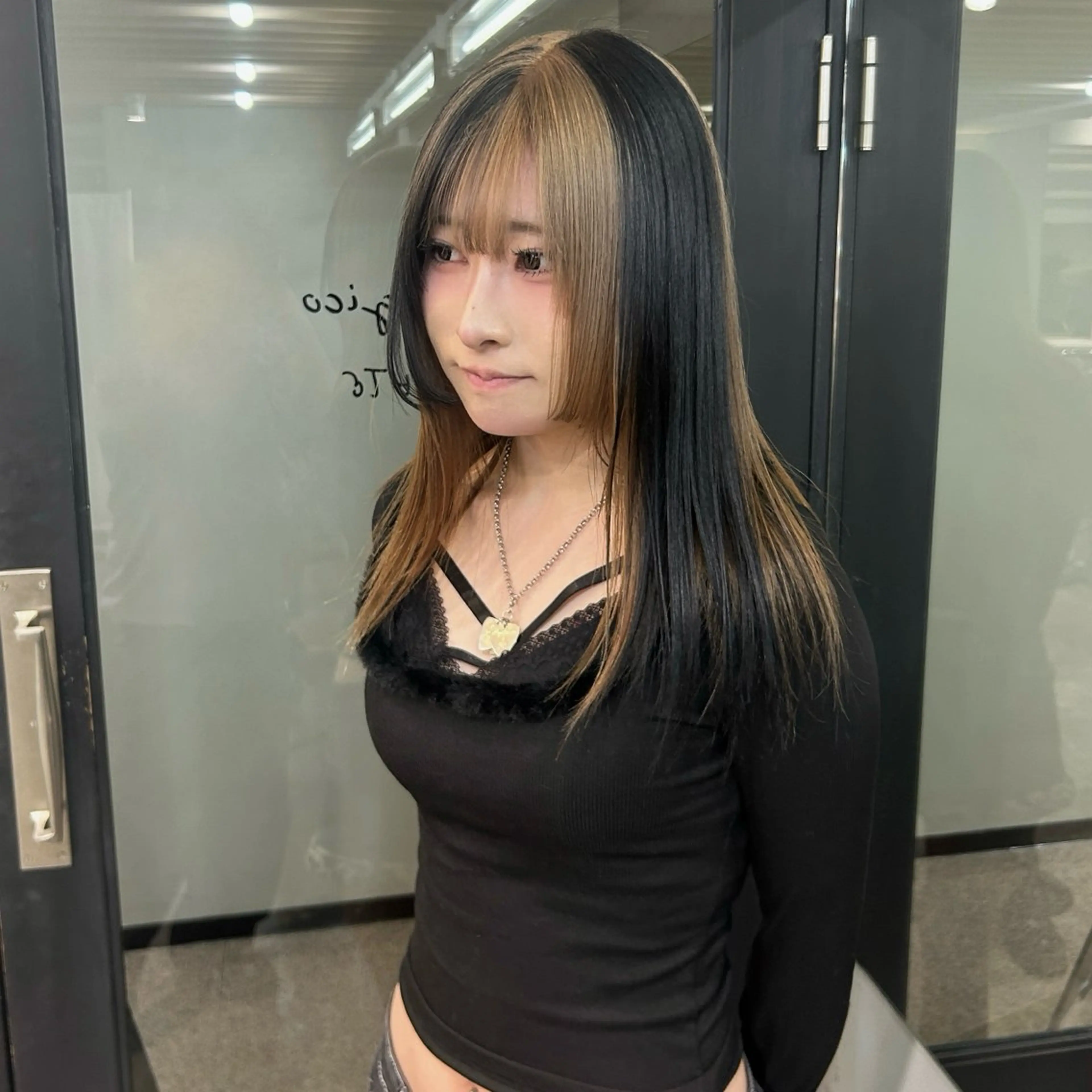 ミディアム カラー ヘアカラー トリートメント 似合わせ/ブリーチ☆ 𝓡𝒖𝓷𝐚💋のヘアスタイル