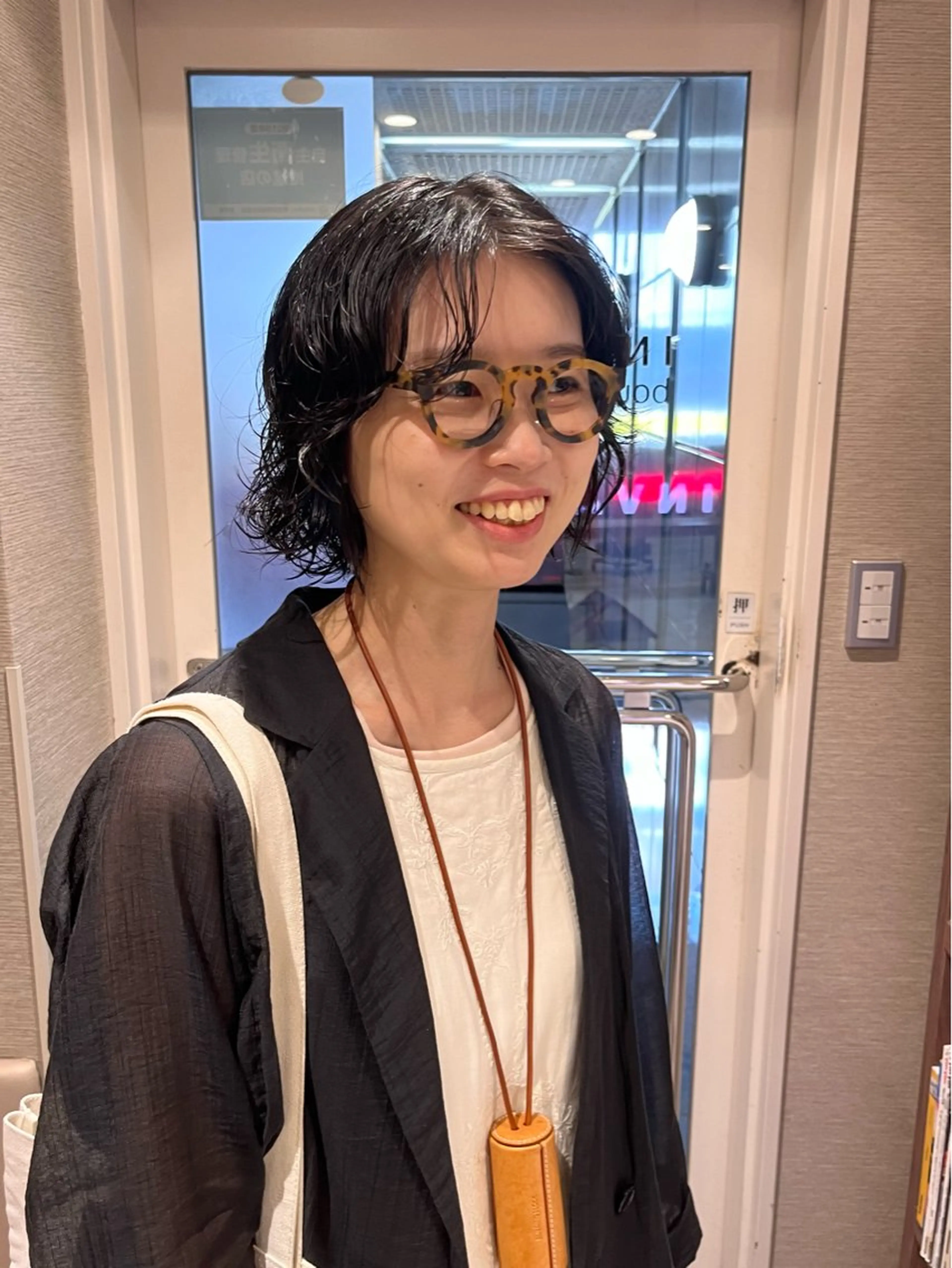 ミディアム パーマ ミディアムパーマ カット dogstar小林諒 パーマ/レイヤーのヘアスタイル