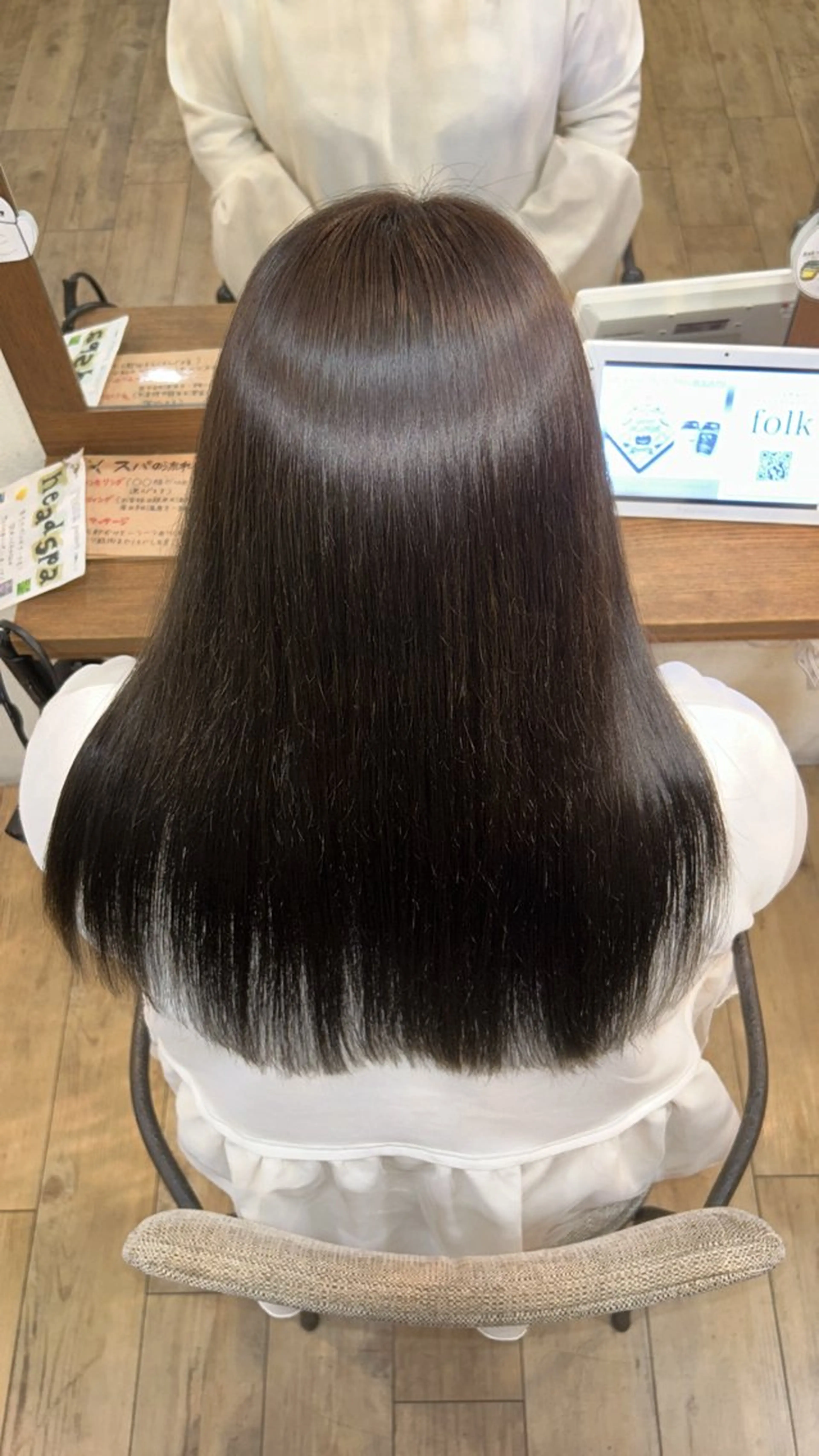 ロング カラー グレージュ オリーブグレージュ オリーブグレー 眞鍋 祐人のヘアスタイル