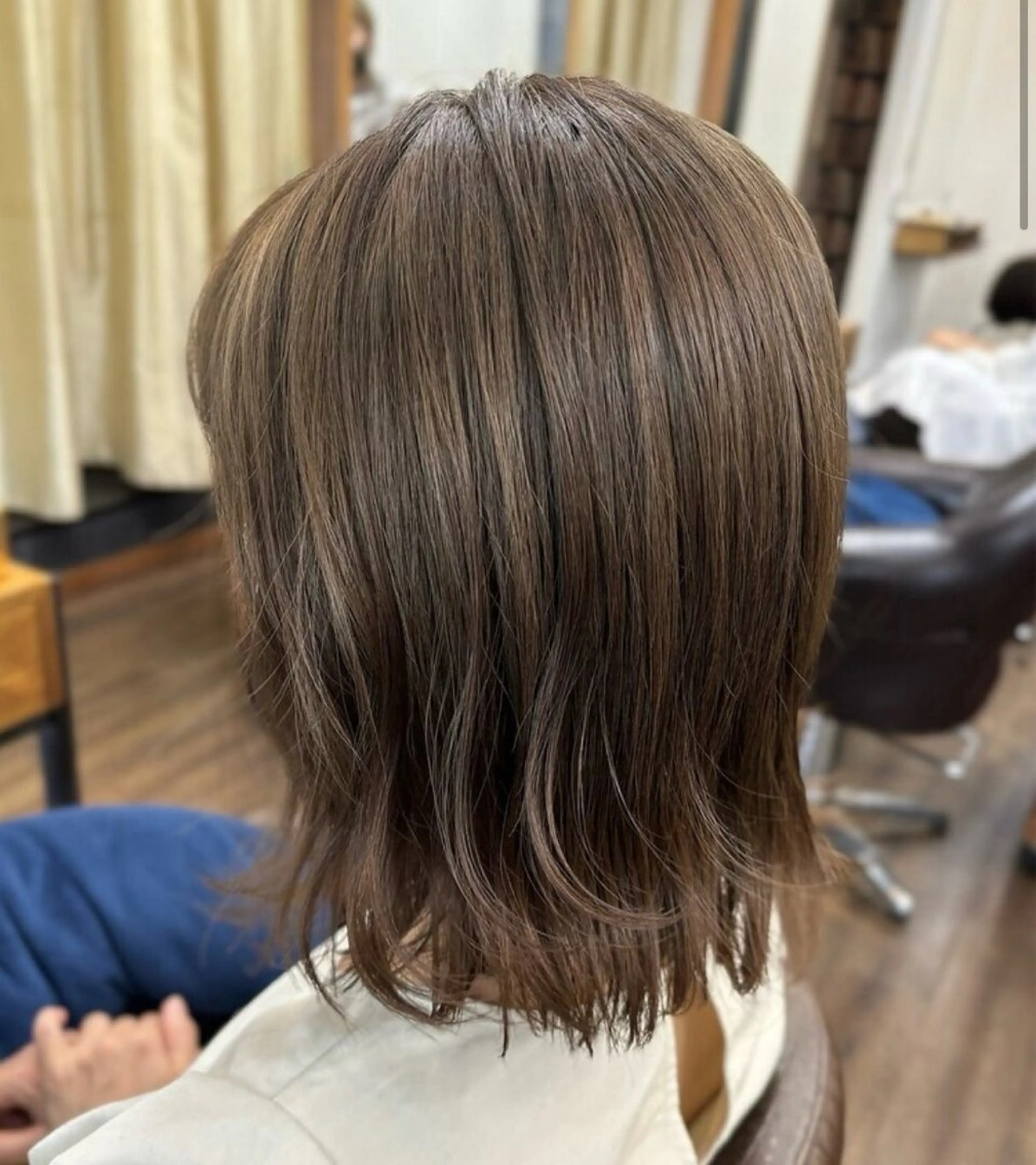カラー アッシュ ベージュカラー ヘアカラー ヘアセット 🌹ミラクル美容師 🌹くっぽのヘアスタイル