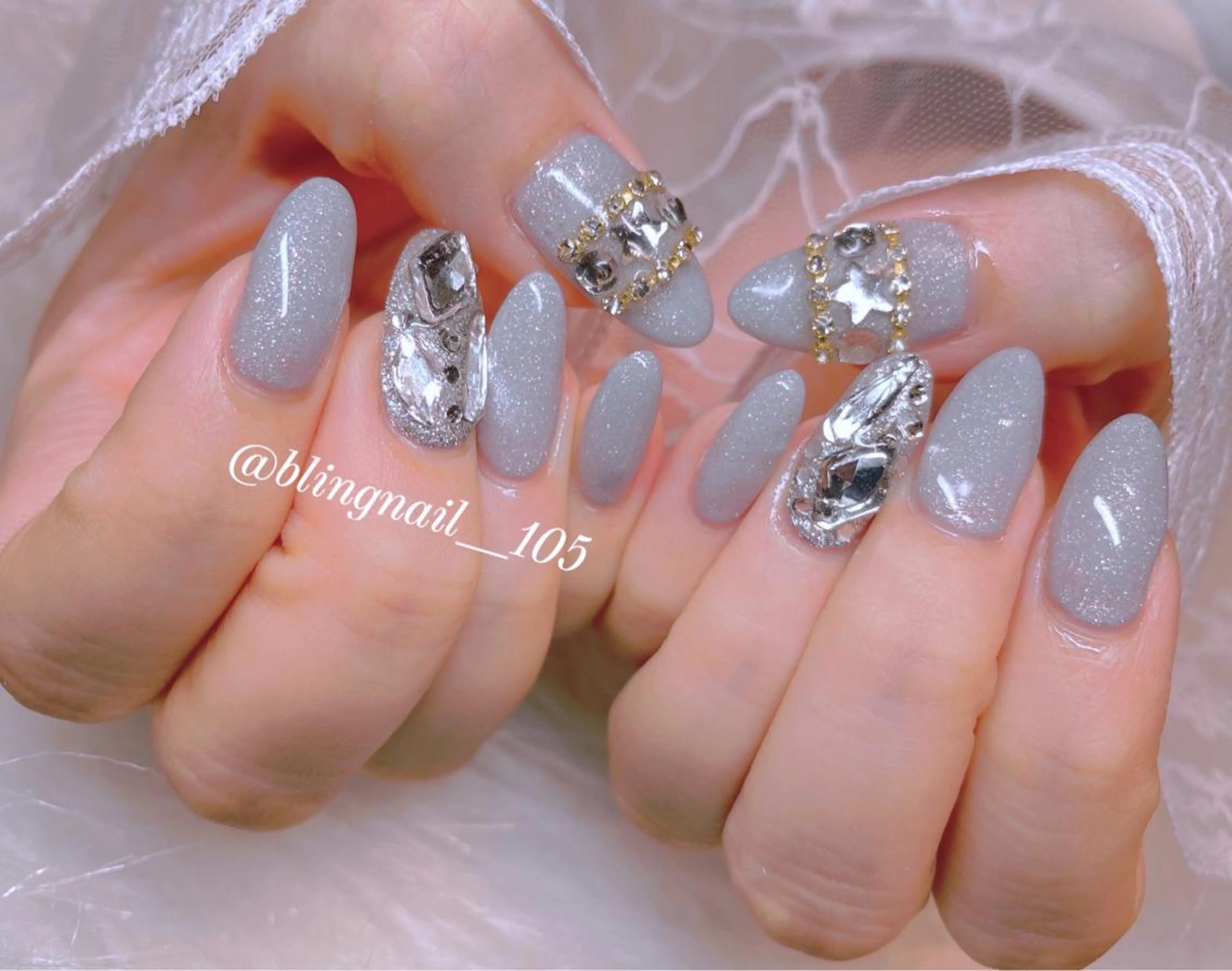 ネイル 23時まで❤︎韓国、 ワンホンネイルのネイルデザイン