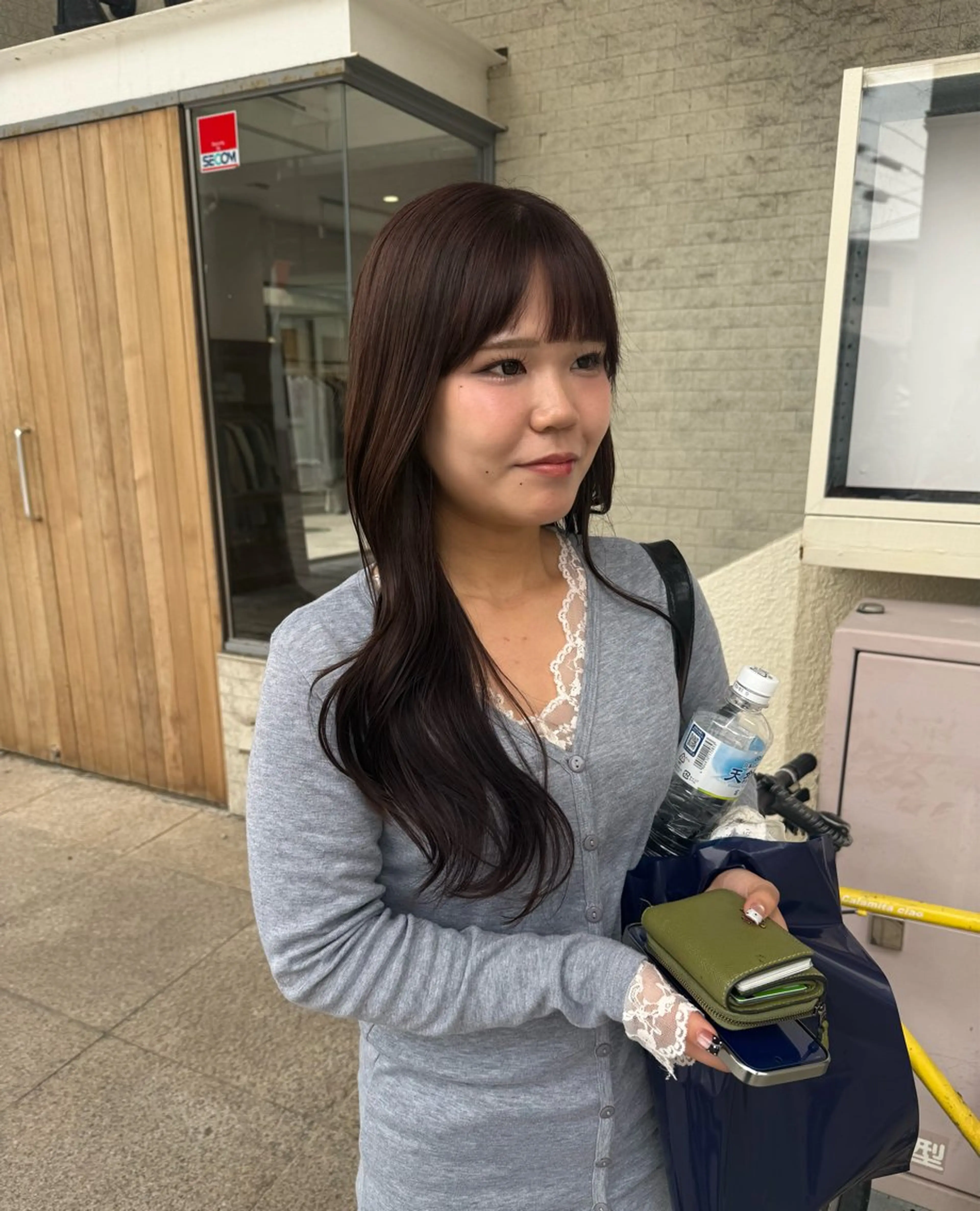 ロング カラー 八村 一花のヘアスタイル