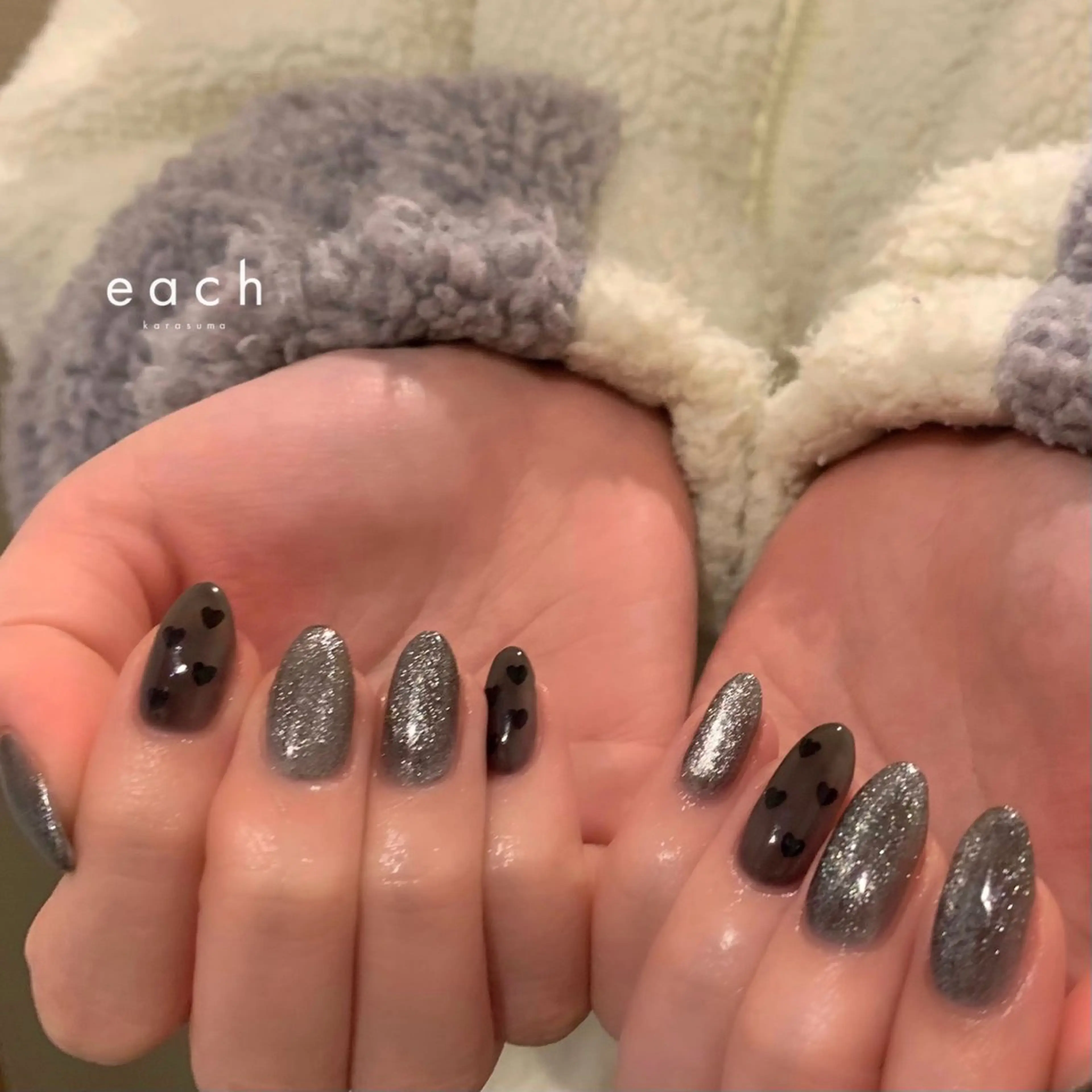 ネイル アートネイル マグネットネイル each Hibikiのネイルデザイン