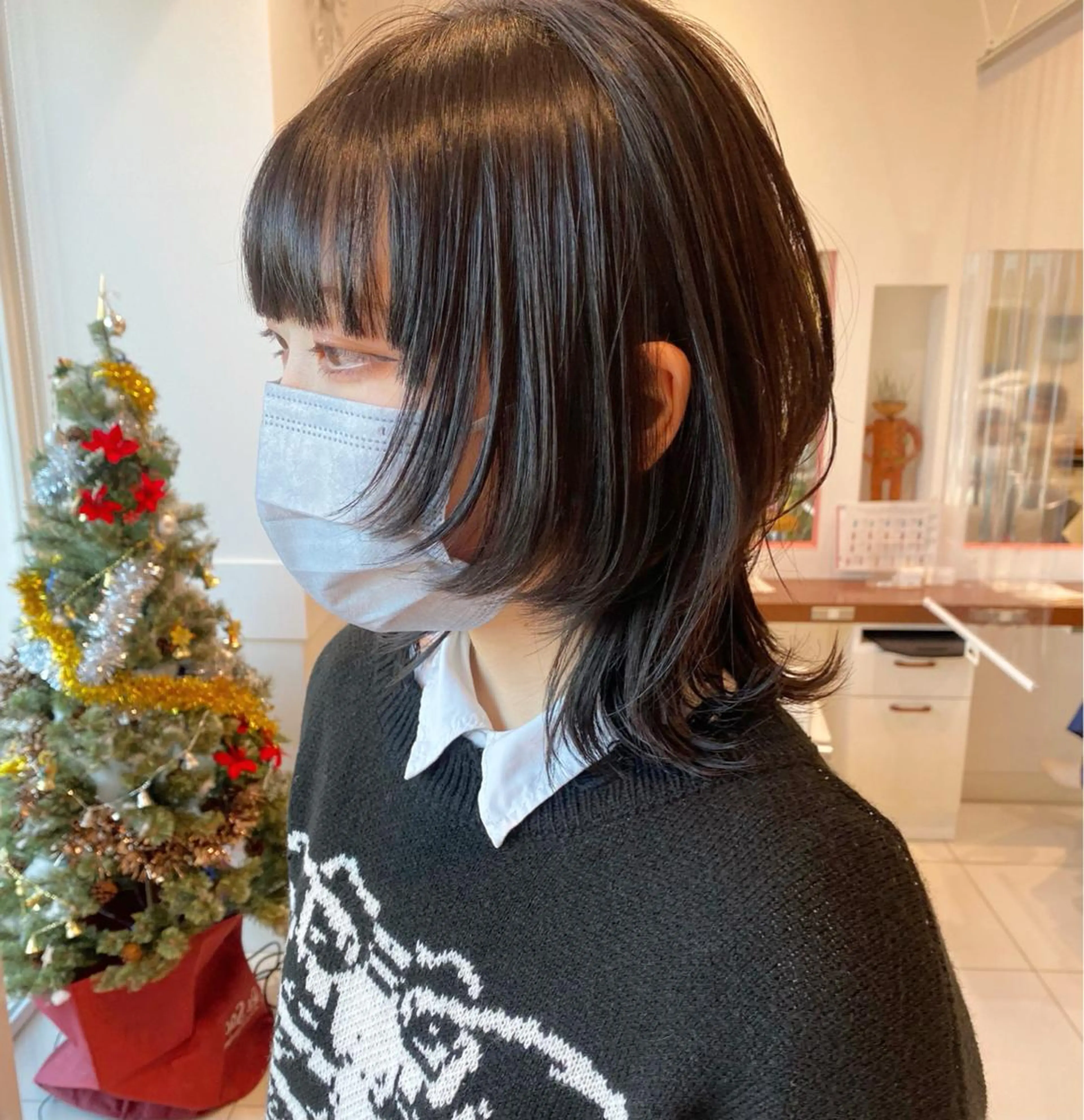 ミディアム カラー ウルフカット ハッシュカット/七海のヘアスタイル