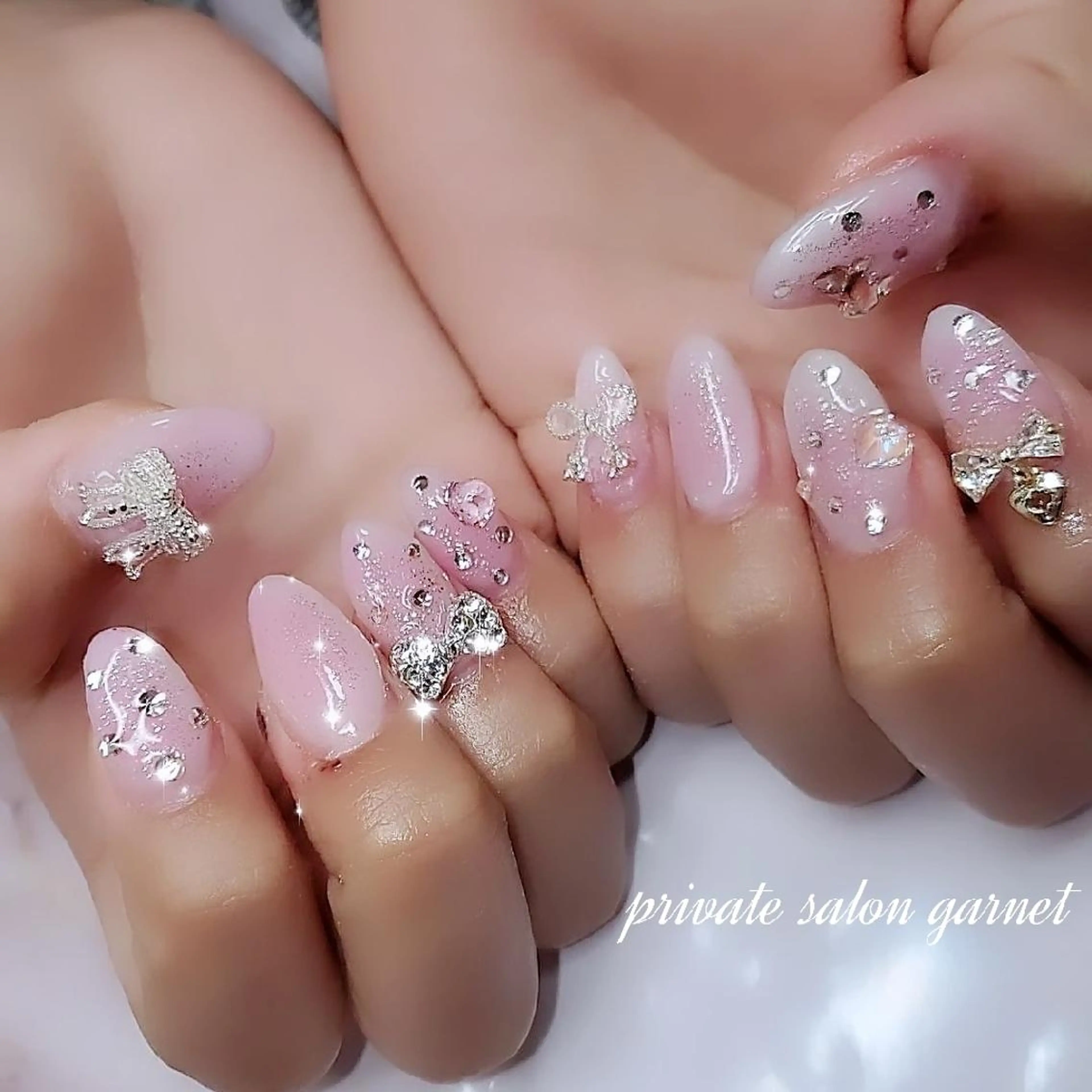 ネイル チークネイル ワンホンネイル Garnet nailのネイルデザイン