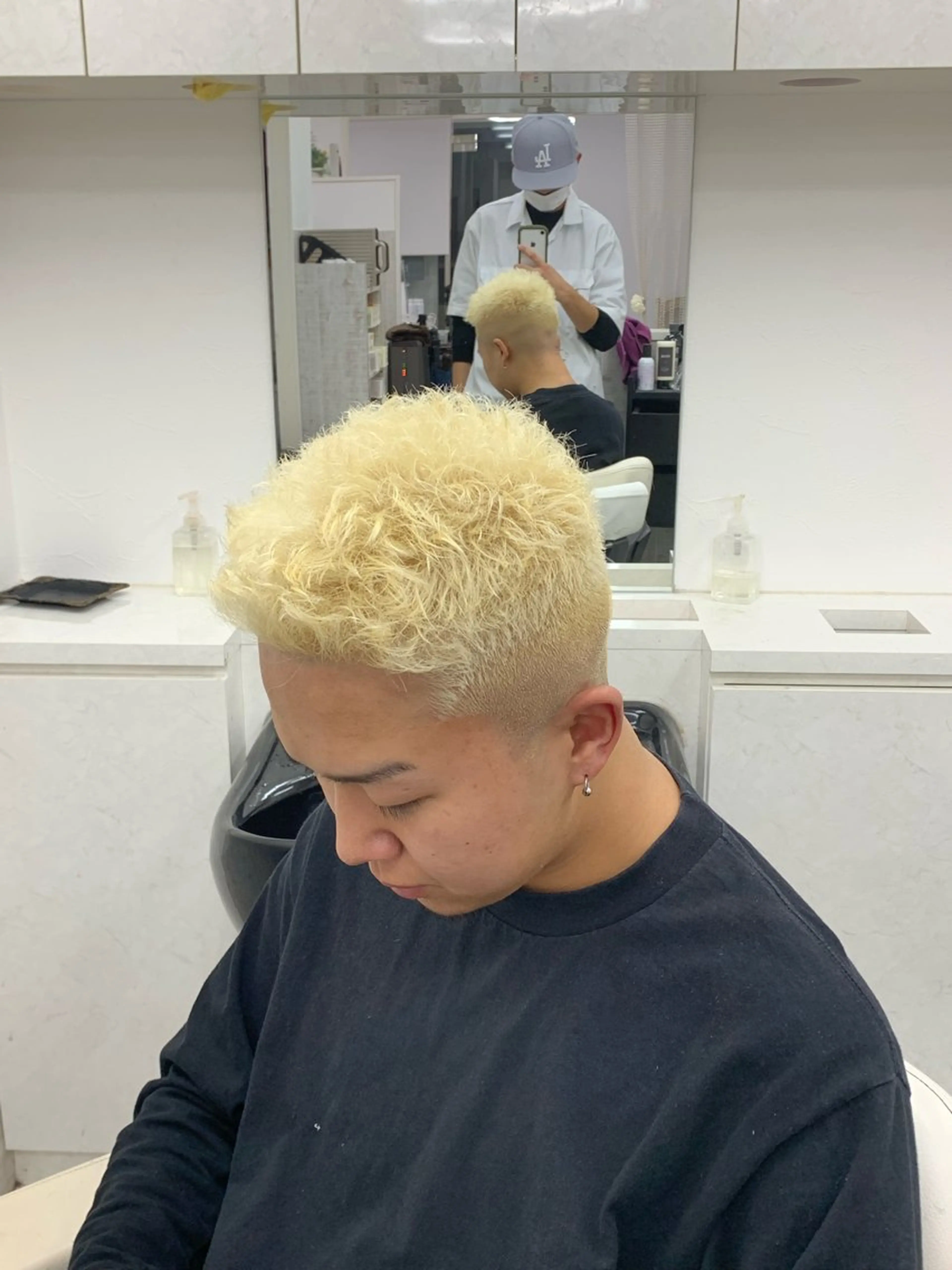 ショート メンズ フェードカット スキンフェード ショートヘア 藤田 虎大朗のヘアスタイル