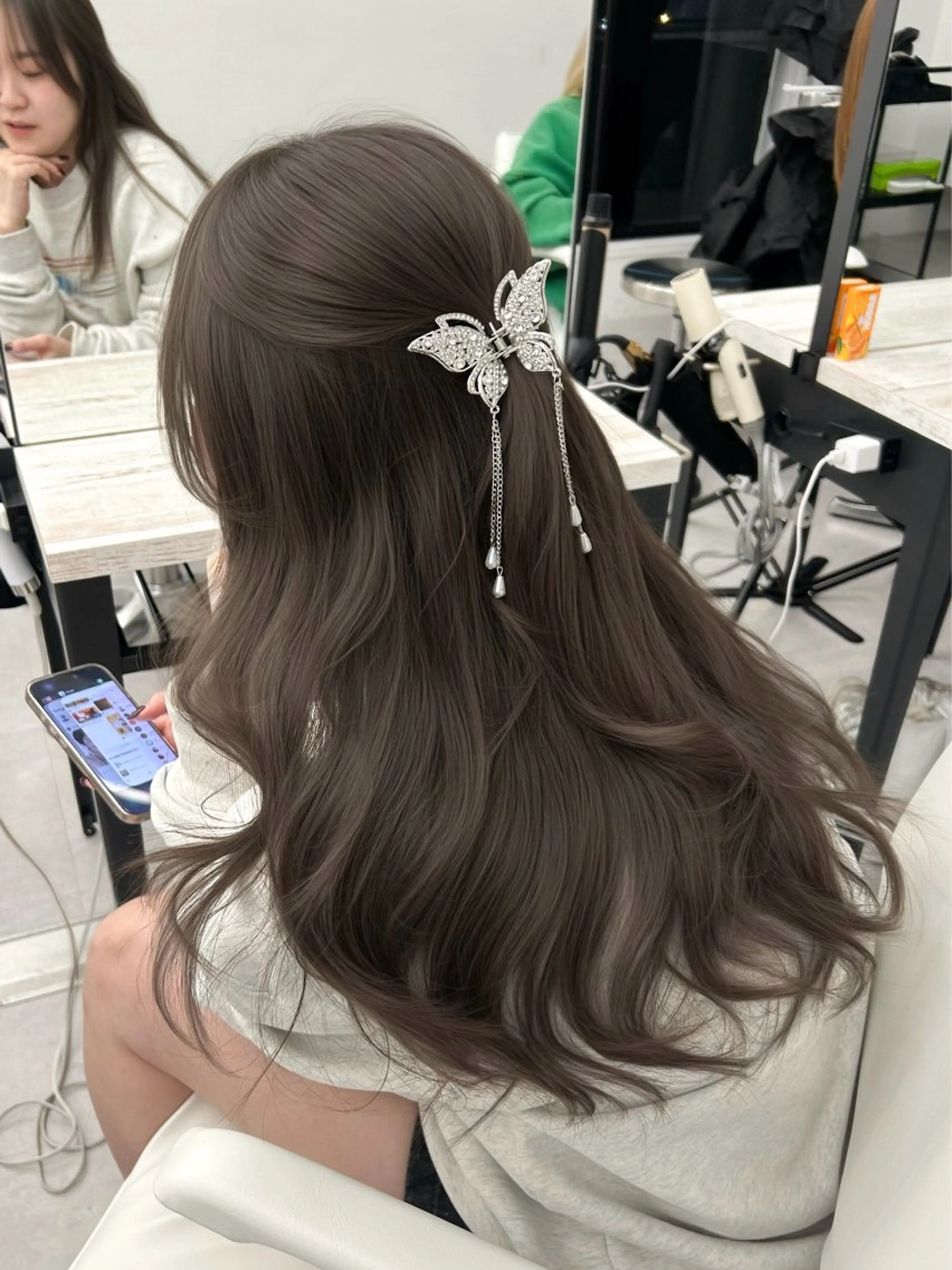 ロング カラー カット ヘアカラー トリートメント 透明感カラー 古山 結季🌙🖤のヘアスタイル