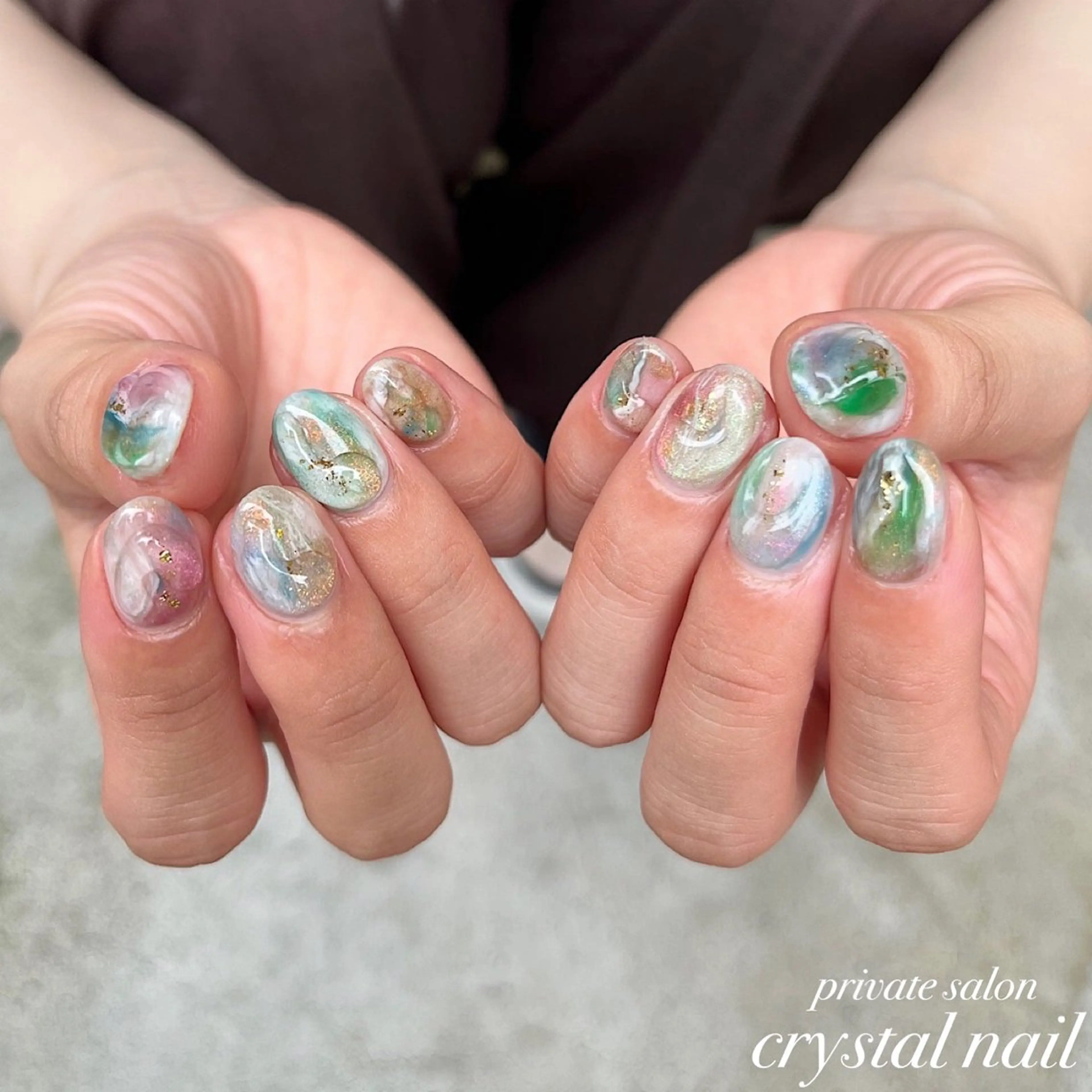 ネイル ニュアンスネイル Crystal Nailのネイルデザイン