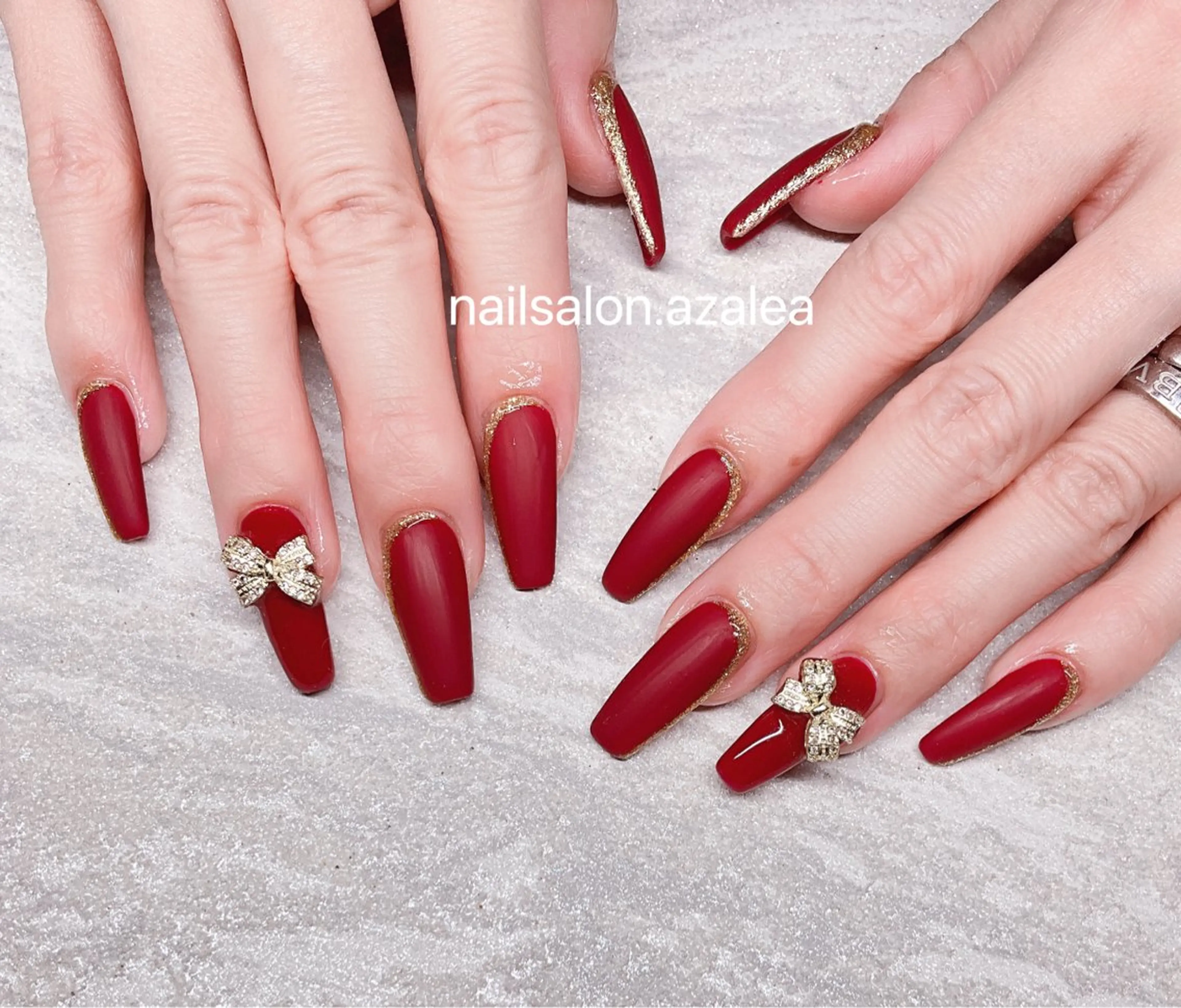 ネイル リボン ハンドネイル R inのネイルデザイン