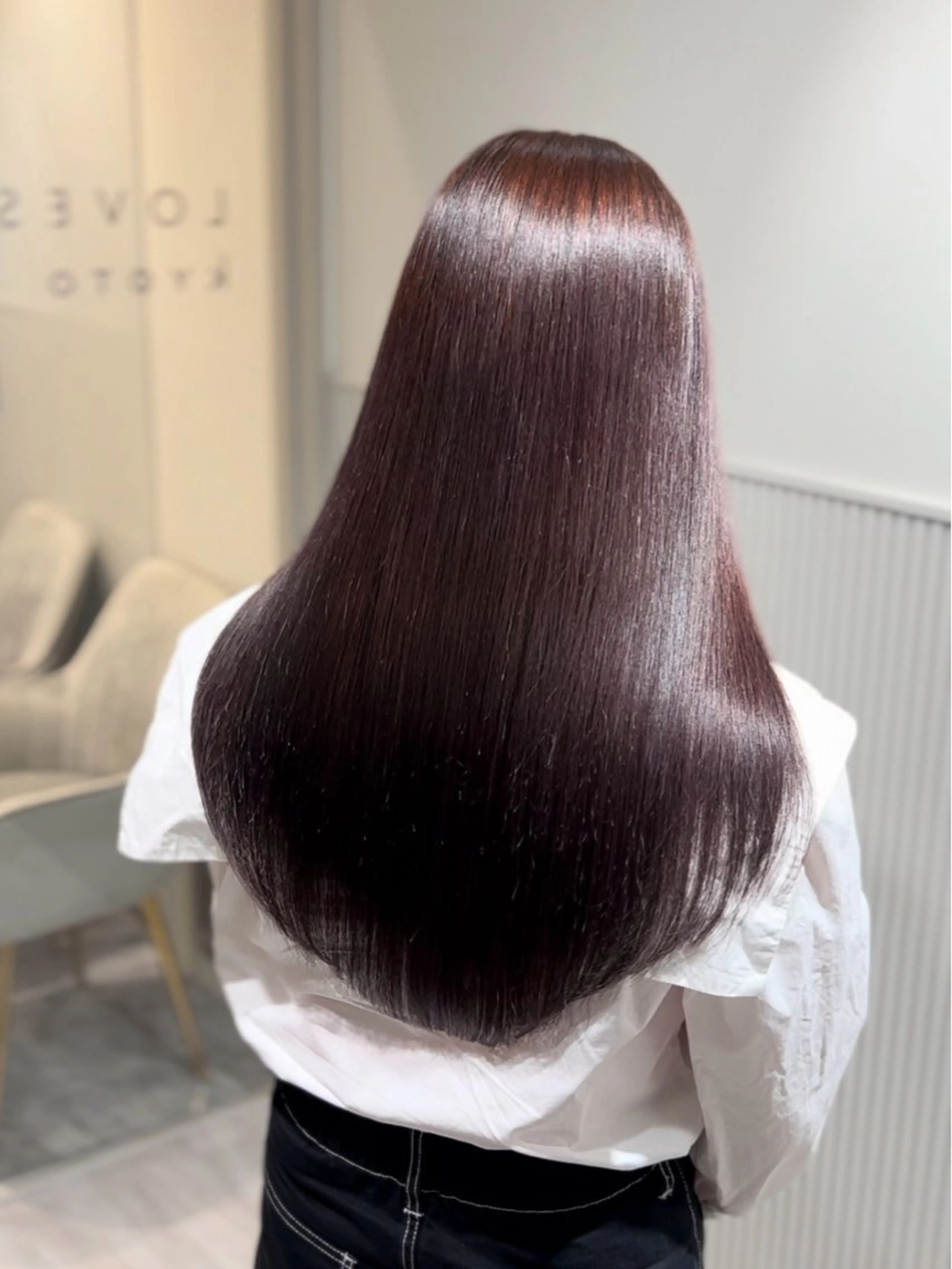 ロング カラー ブラウンカラー ラベンダーカラー ヘアカラー トリートメント LOVEST Rihoのヘアスタイル