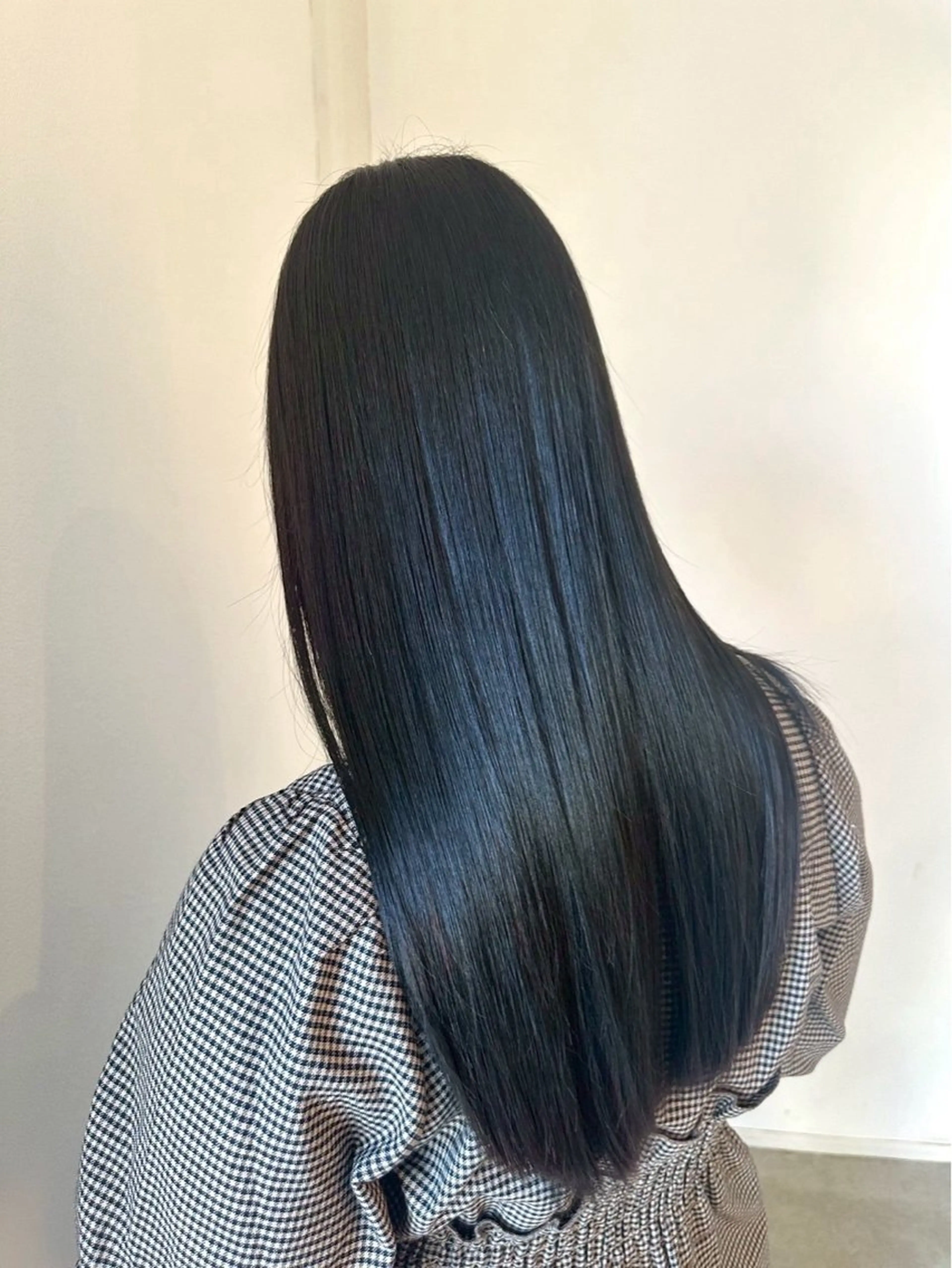 【minimo限定価格‼️】暗染めColor🖤 実習や就活前にオススメです🌼 黒染めも🙆🏻‍♀️の写真