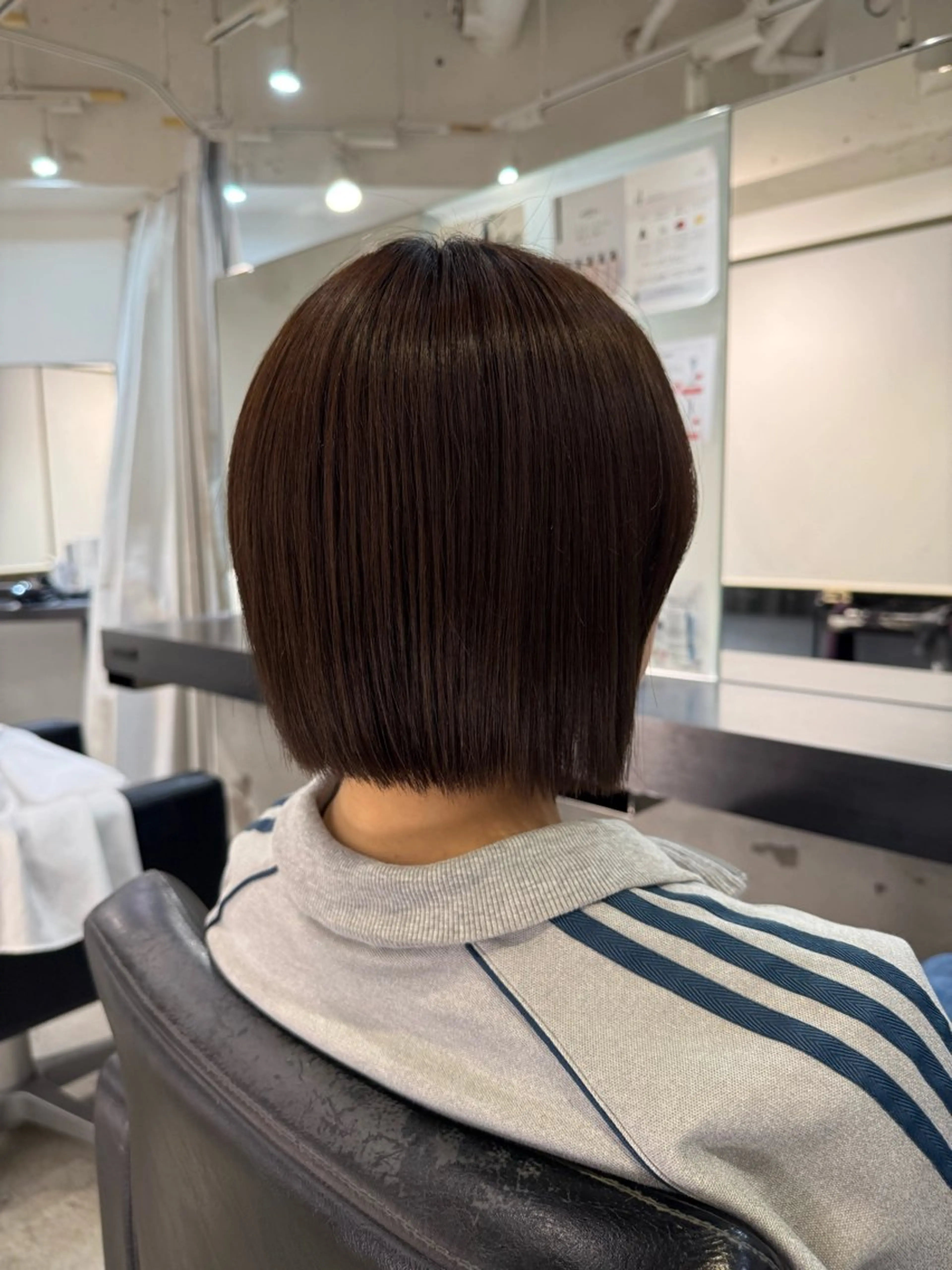 ショート 前下がりボブ ボブ 🌈レイヤーカット/ ハイトーン🌈タクマのヘアスタイル