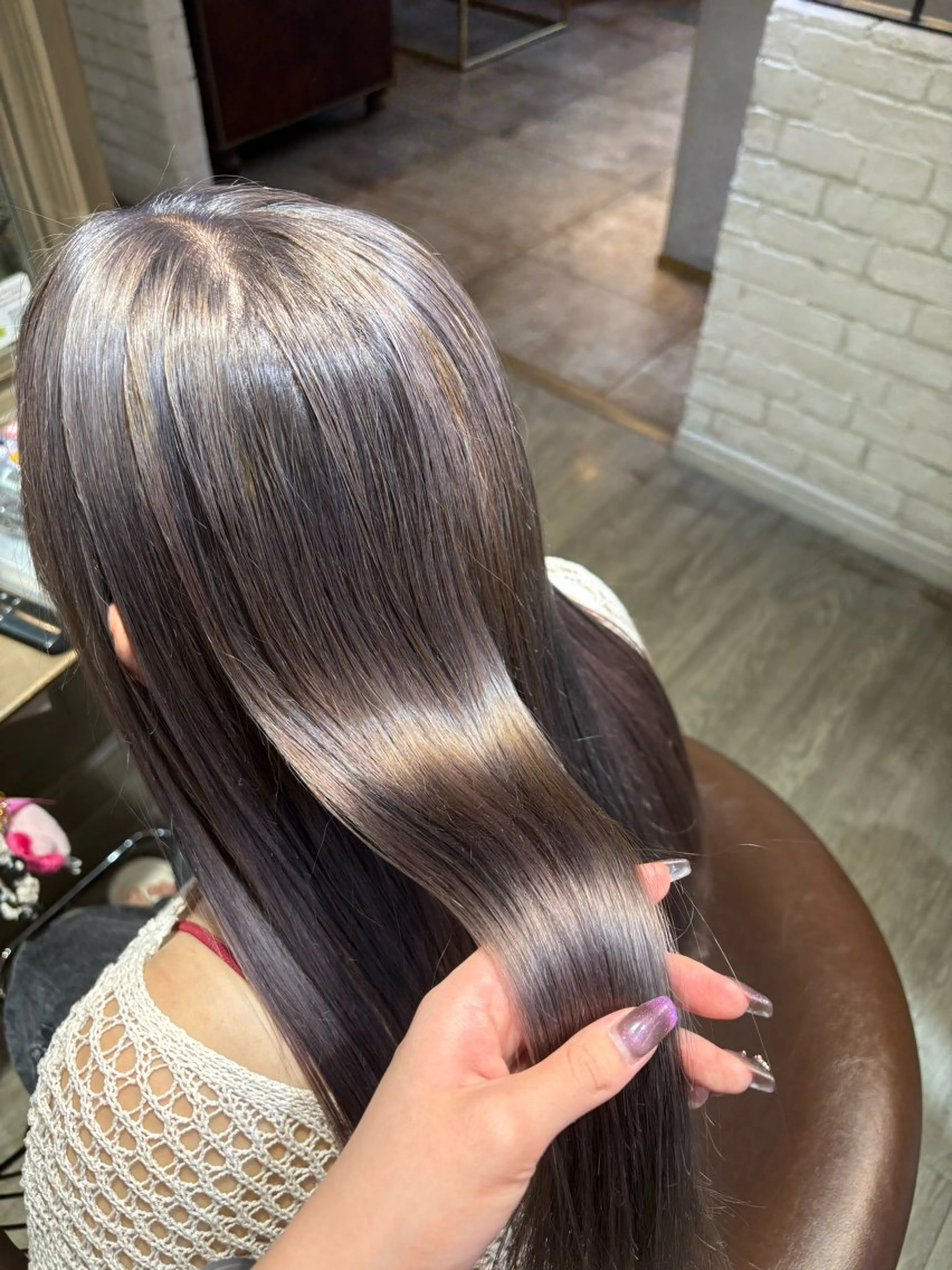 ロング Cloe所属・篠原 葉奈未のヘアスタイル