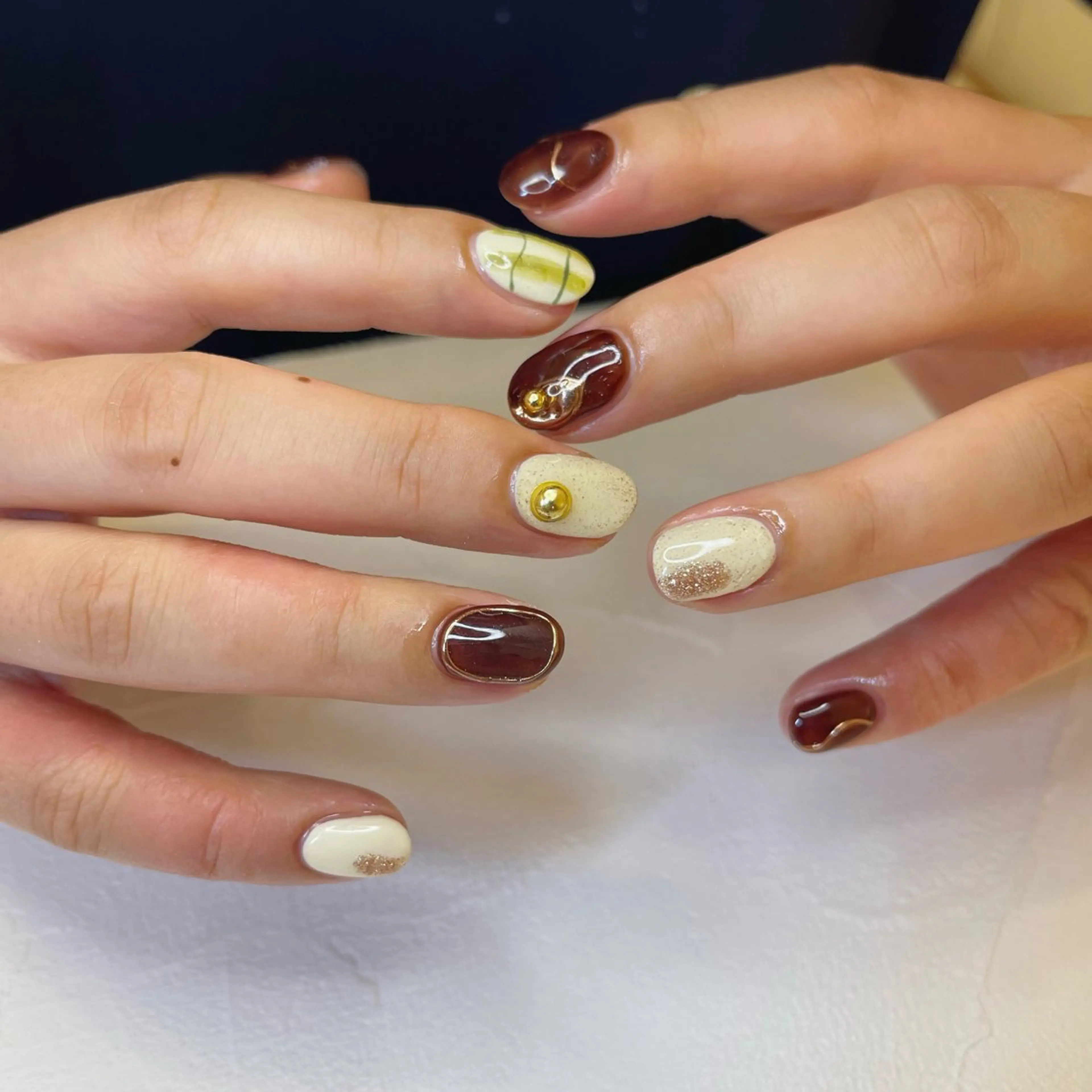 ネイル ハンドネイル Elegancia. Hiromiのネイルデザイン