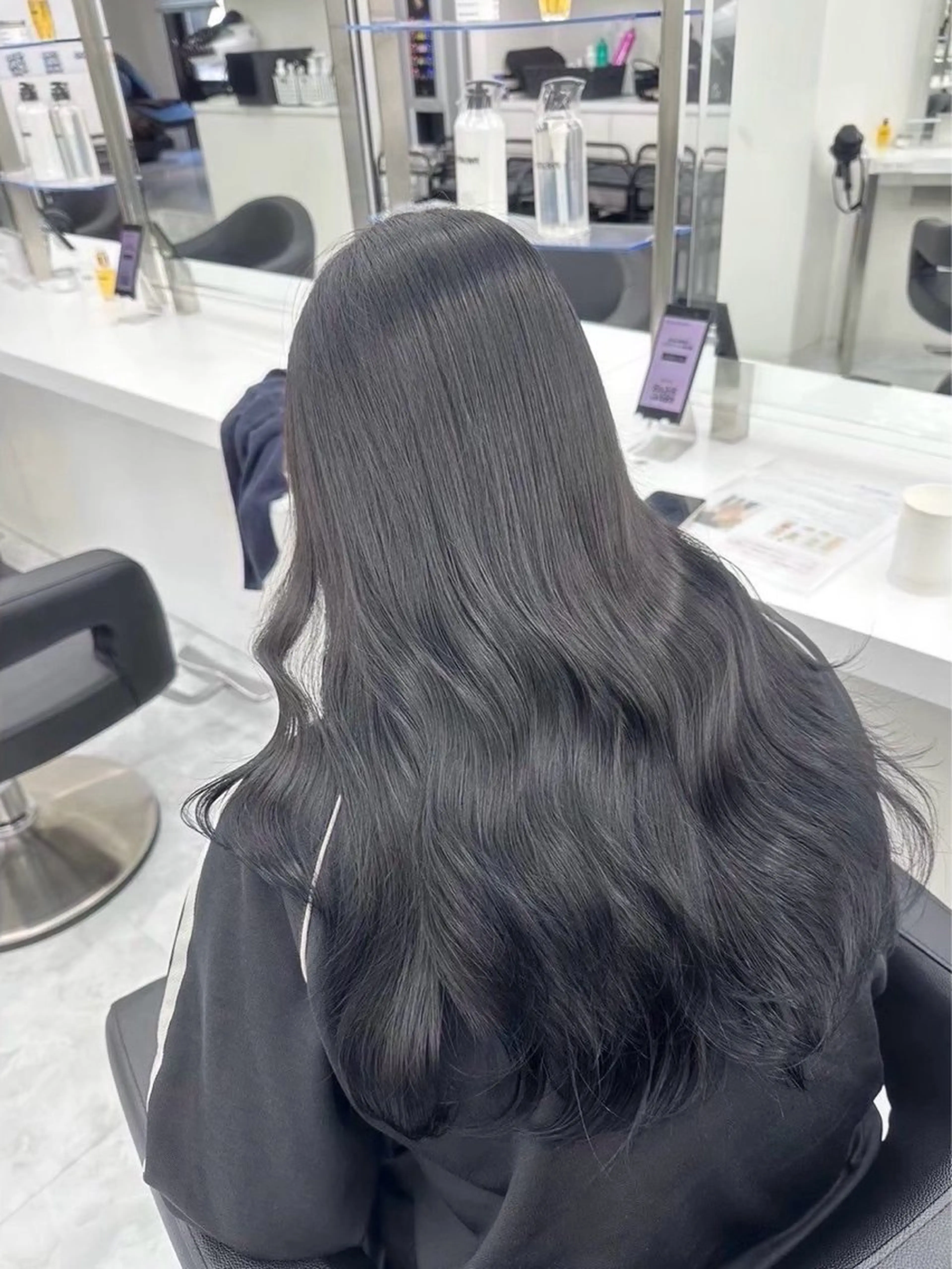 ロング カラー 大人っぽ暗髪レディ 🩶takuto🩶のヘアスタイル