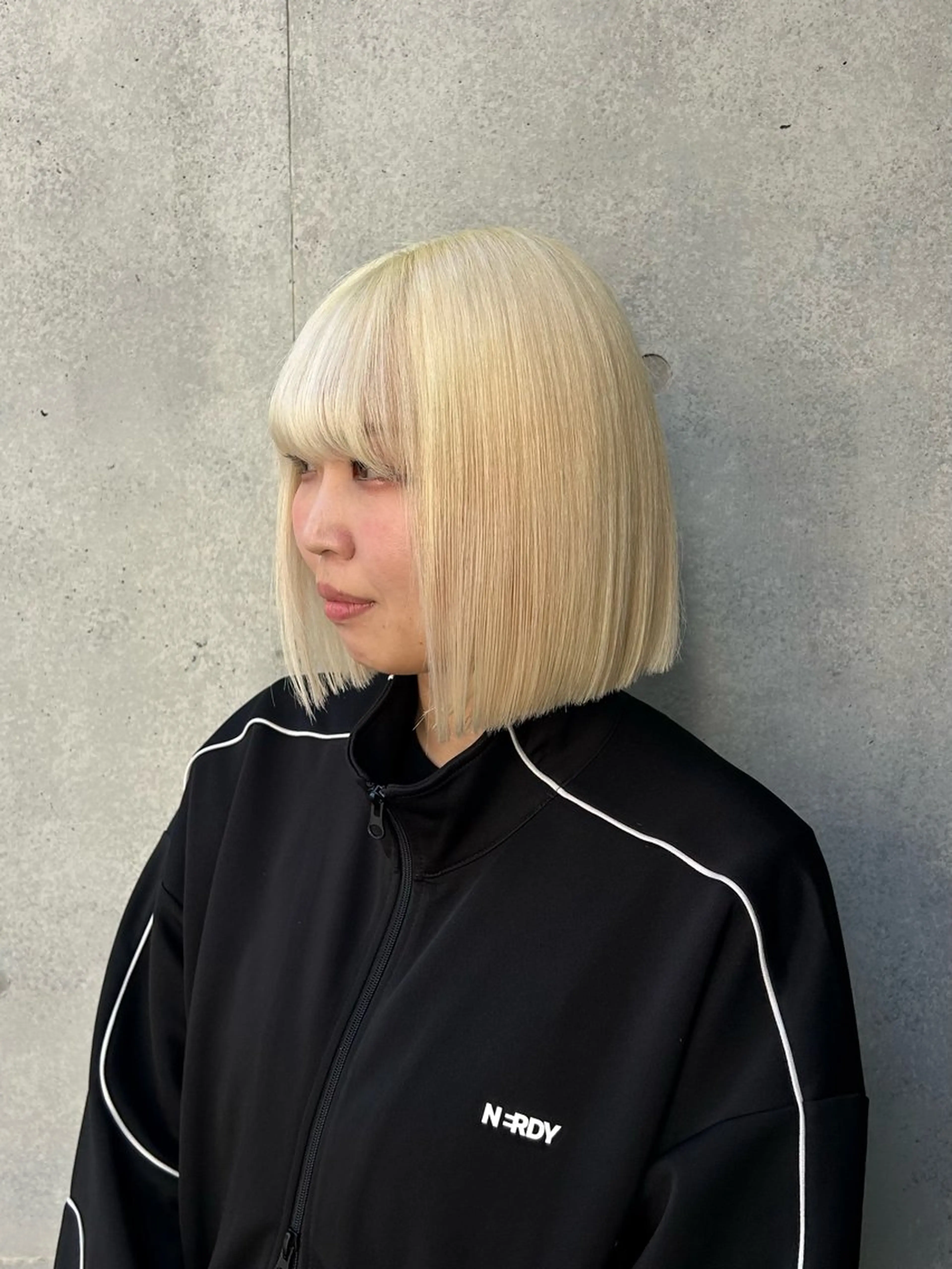 ショート カラー 韓国レイヤー kira🌛のヘアスタイル