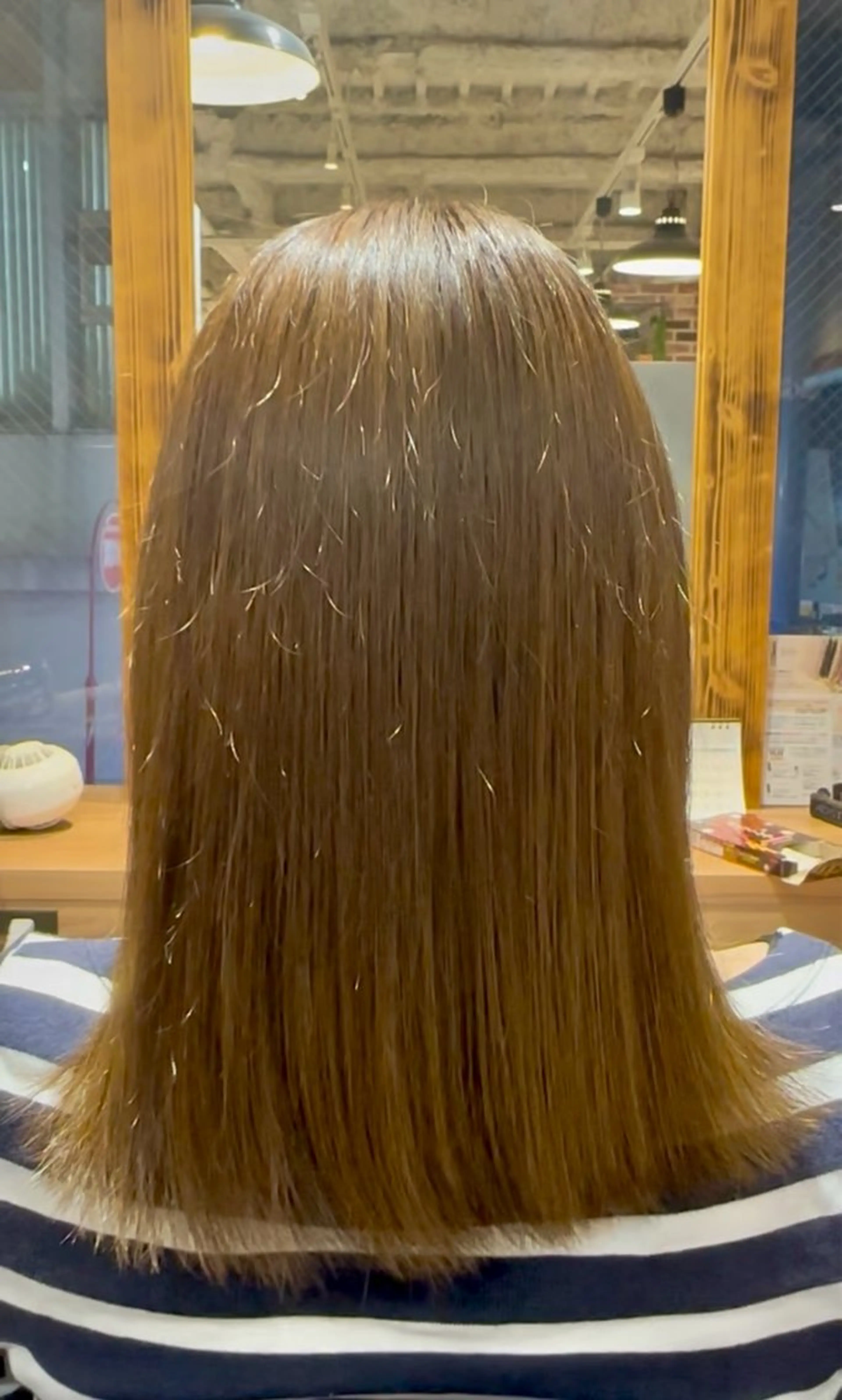 ミディアム カラー カイン トゥゾーのヘアスタイル